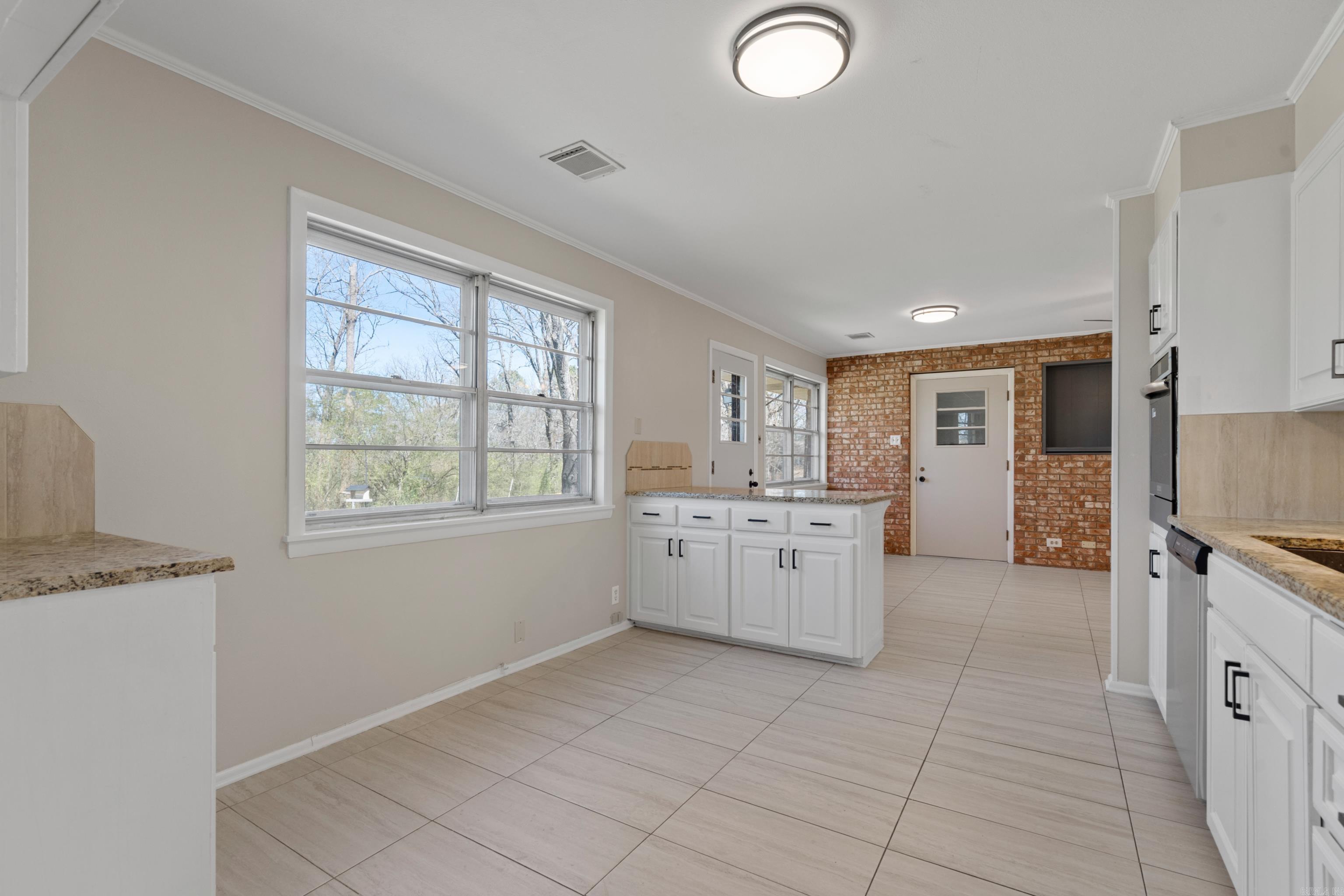 WOODCREST - Residential