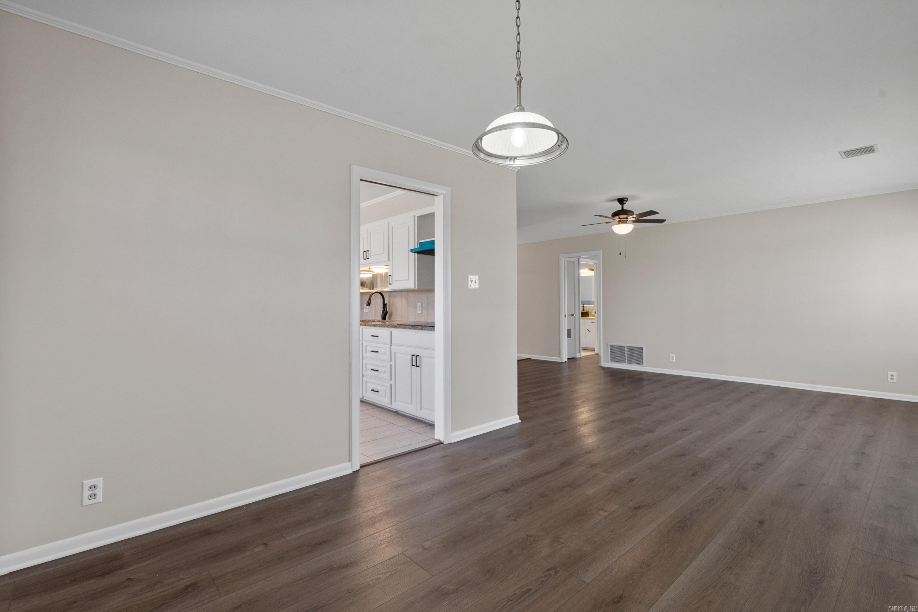 WOODCREST - Residential