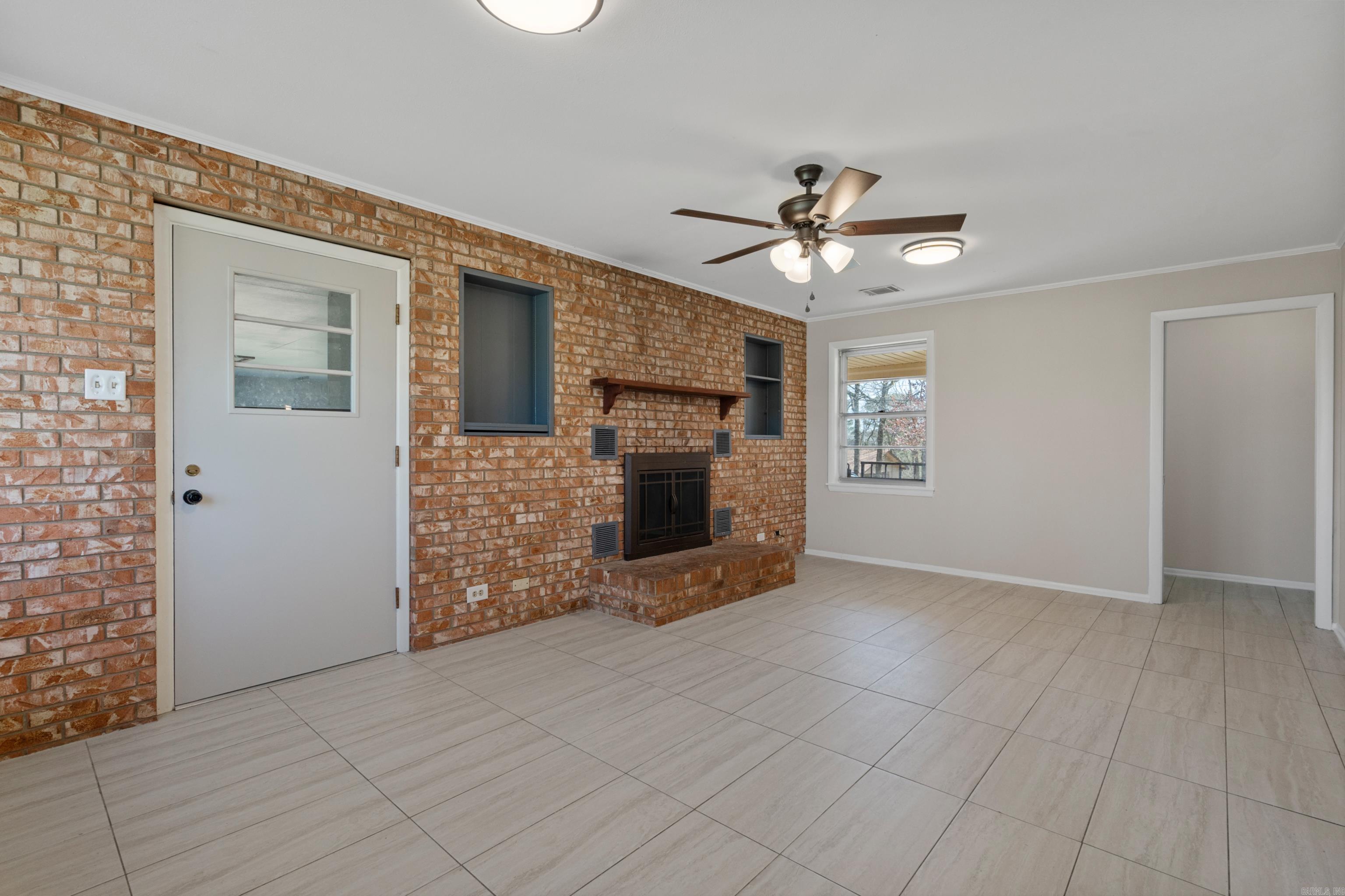 WOODCREST - Residential