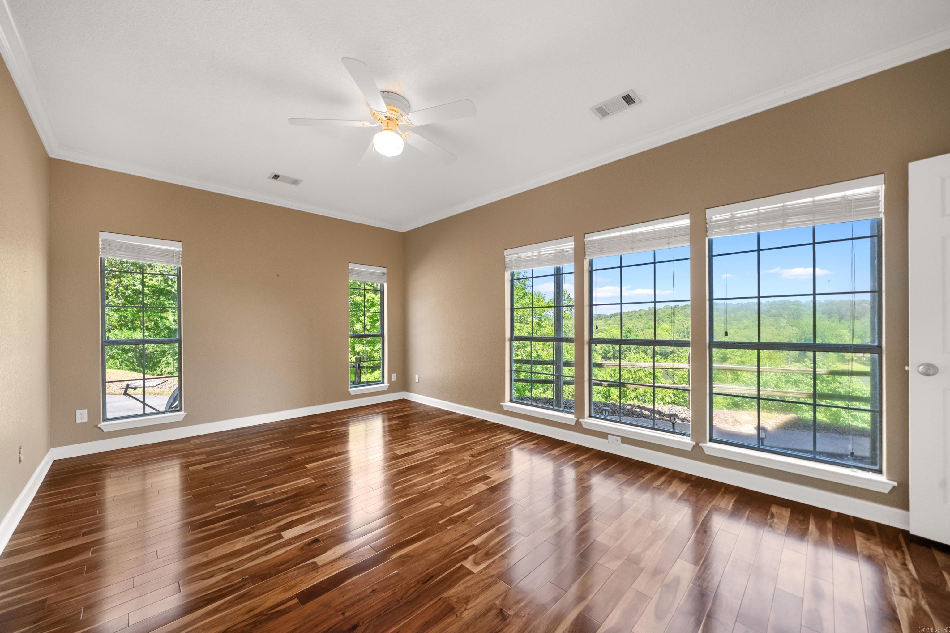VISTA VILLAS - Residential
