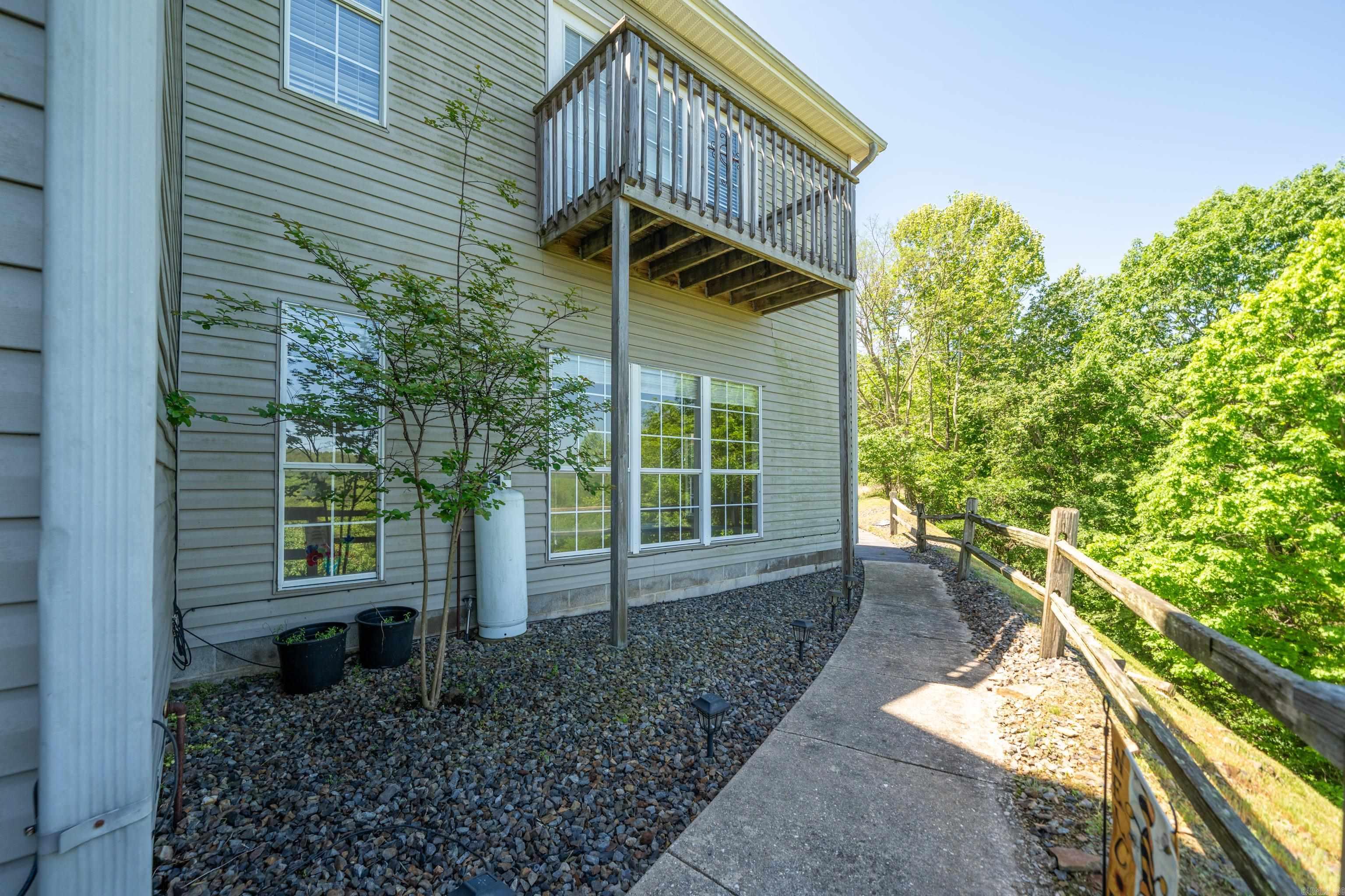 VISTA VILLAS - Residential