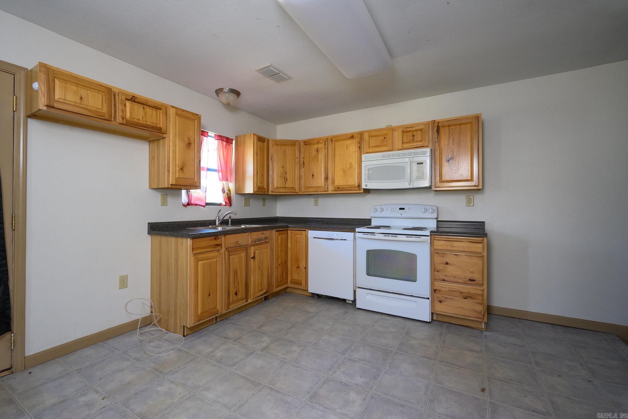 MENA ORIGINAL - Residential