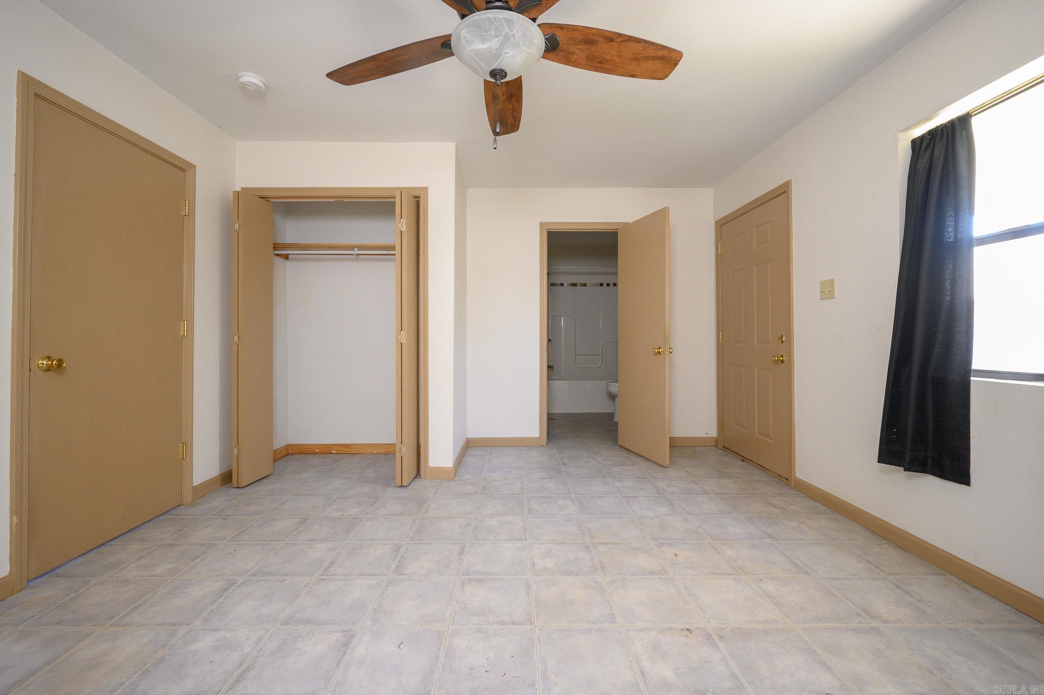 MENA ORIGINAL - Residential