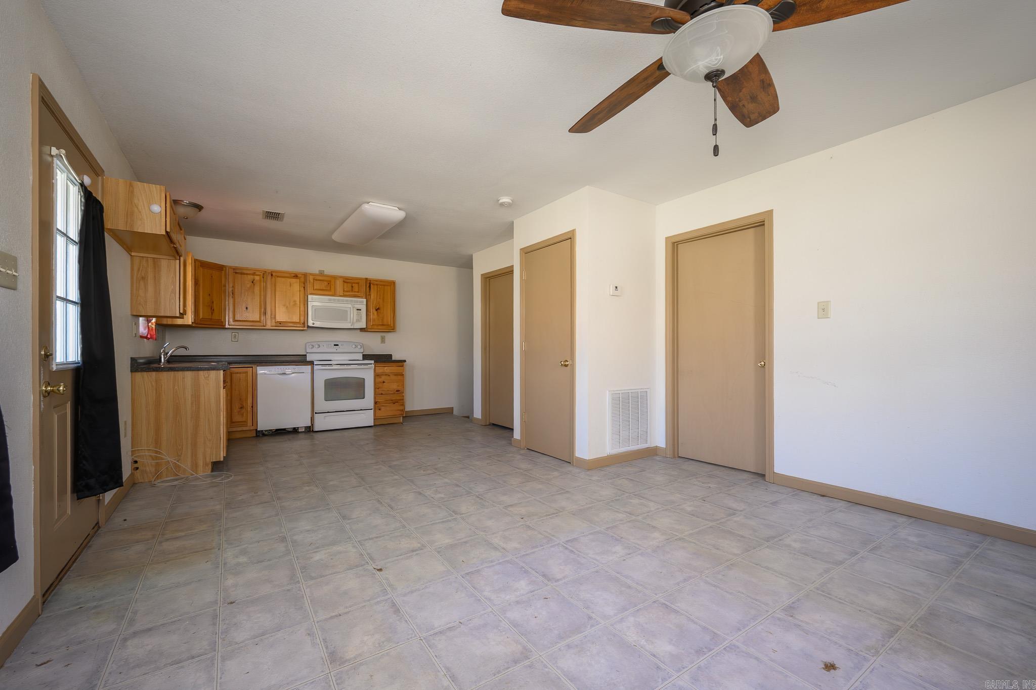 MENA ORIGINAL - Residential