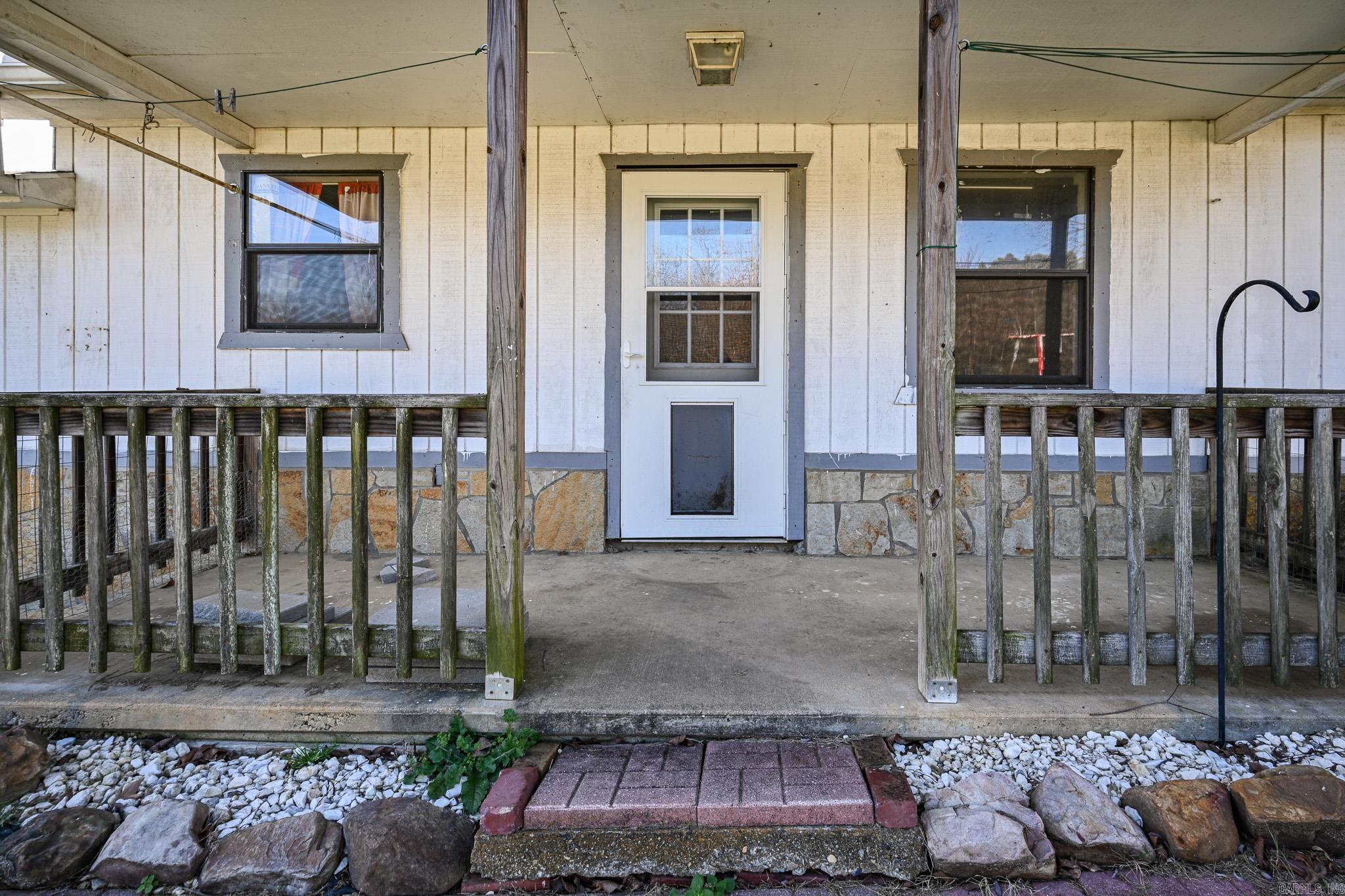 MENA ORIGINAL - Residential