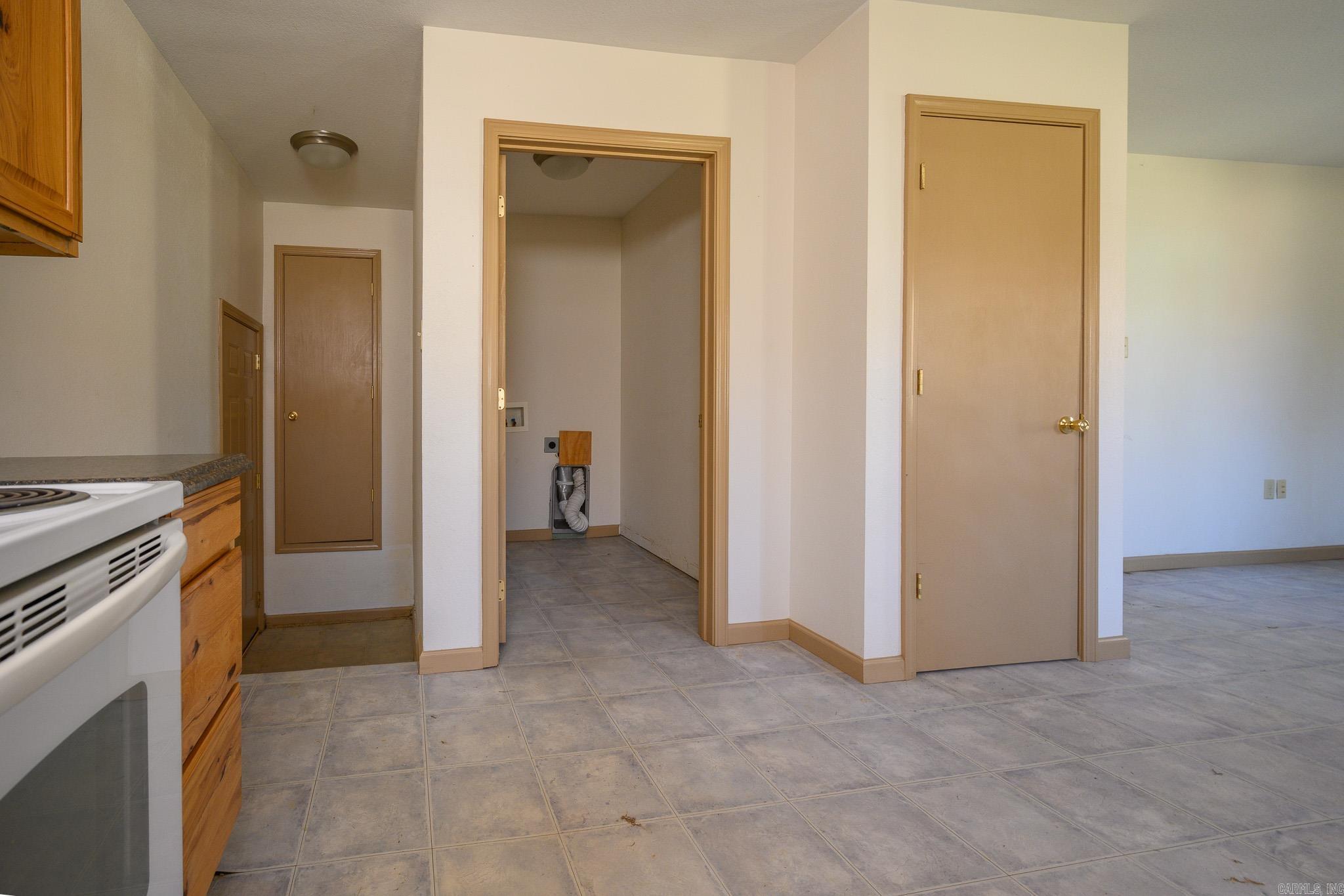 MENA ORIGINAL - Residential