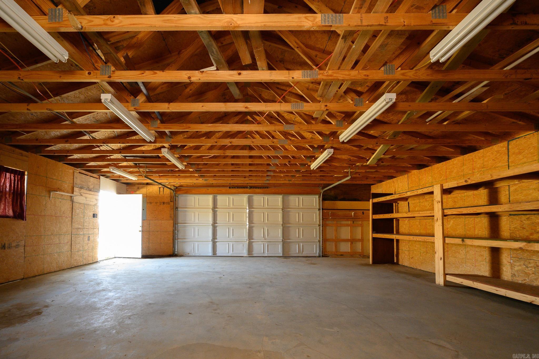 MENA ORIGINAL - Residential