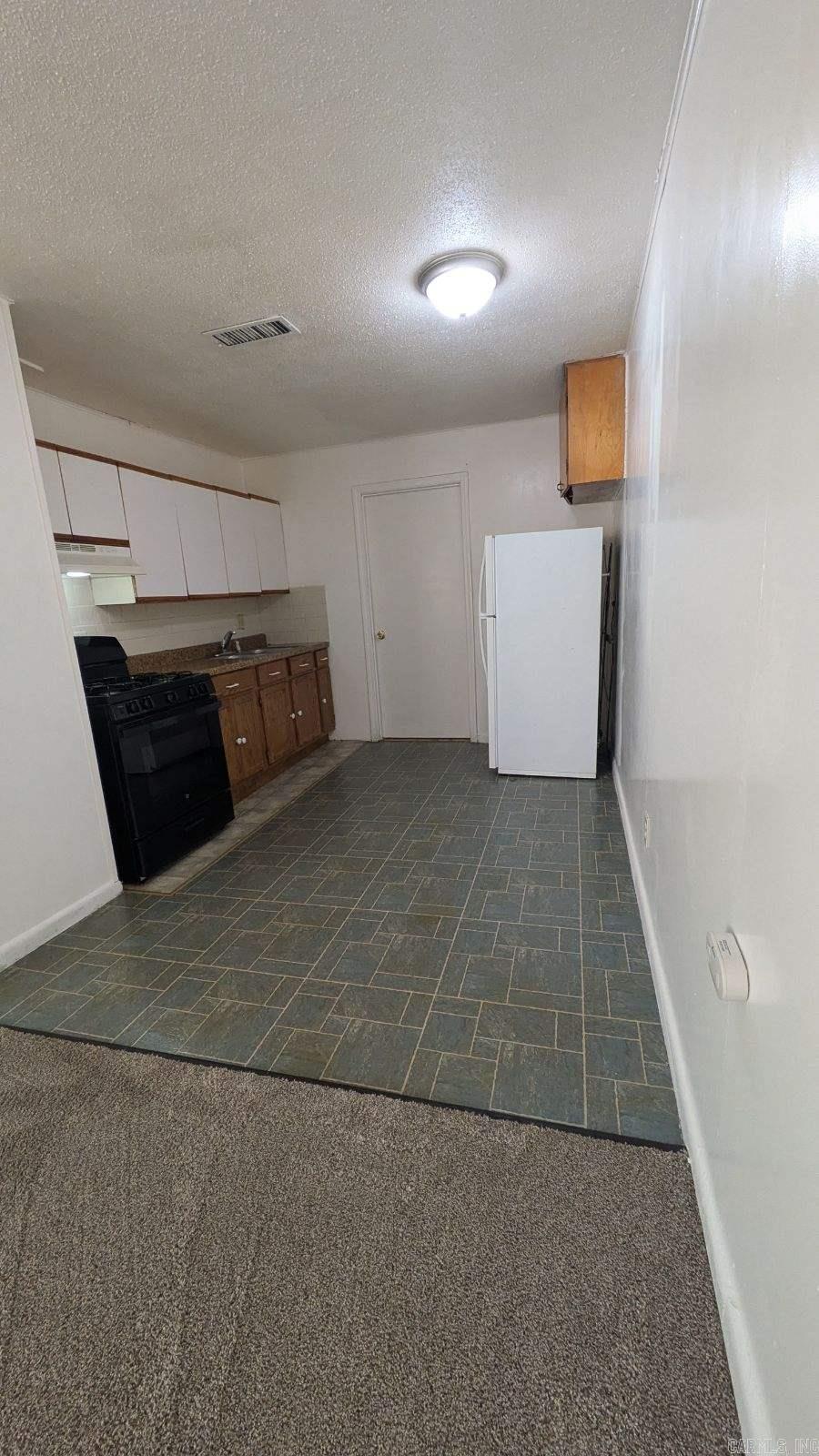 Duprees East Jack - Residential Lease