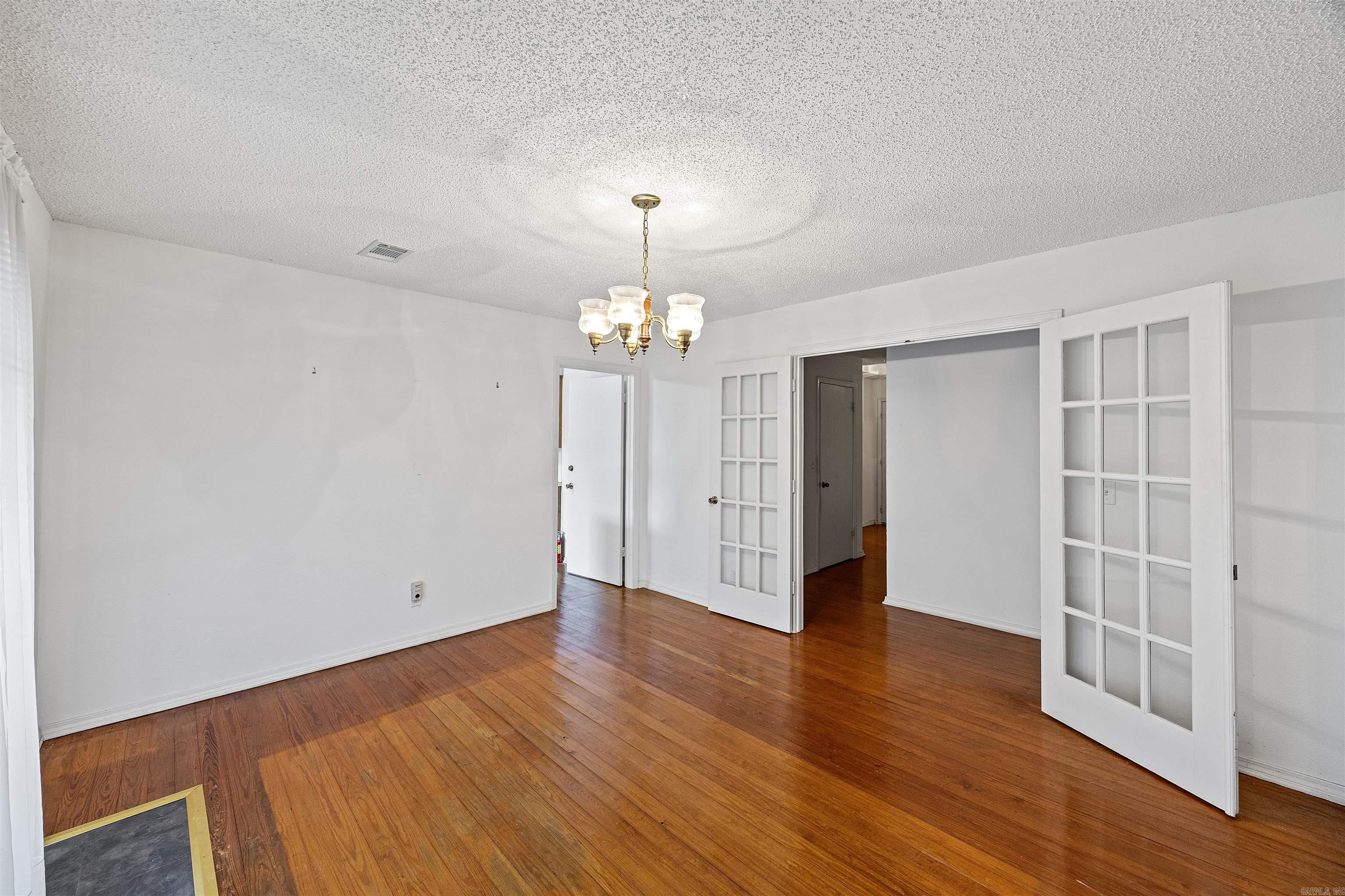 Metes & Bounds - Residential