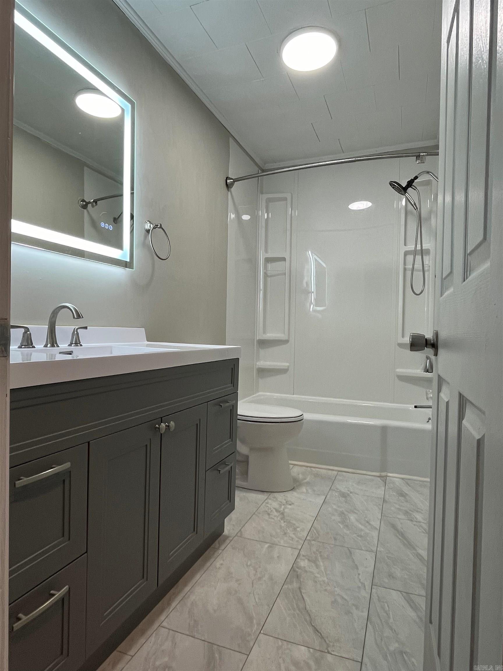 CLAYTON - Residential