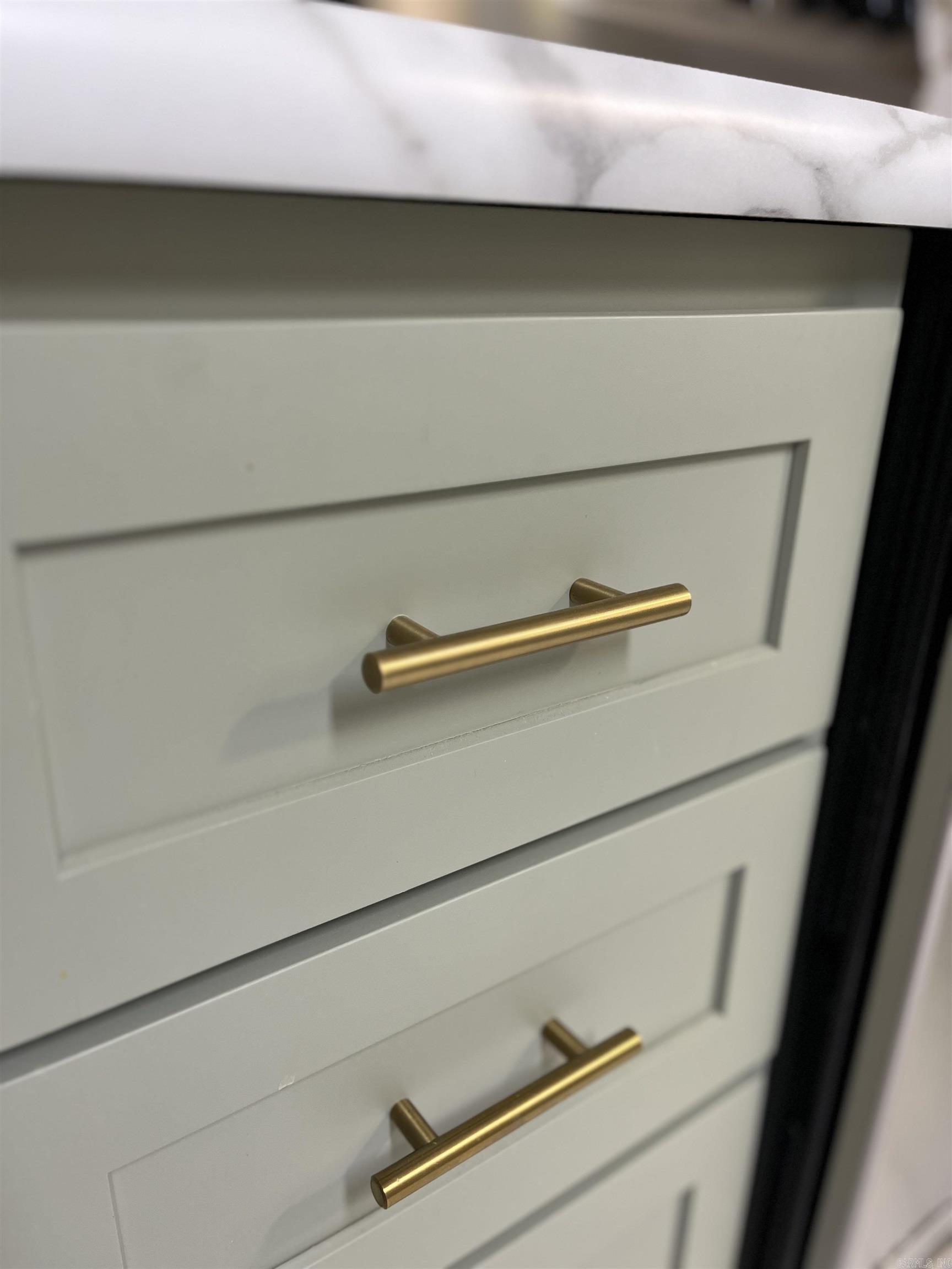 CLAYTON - Residential