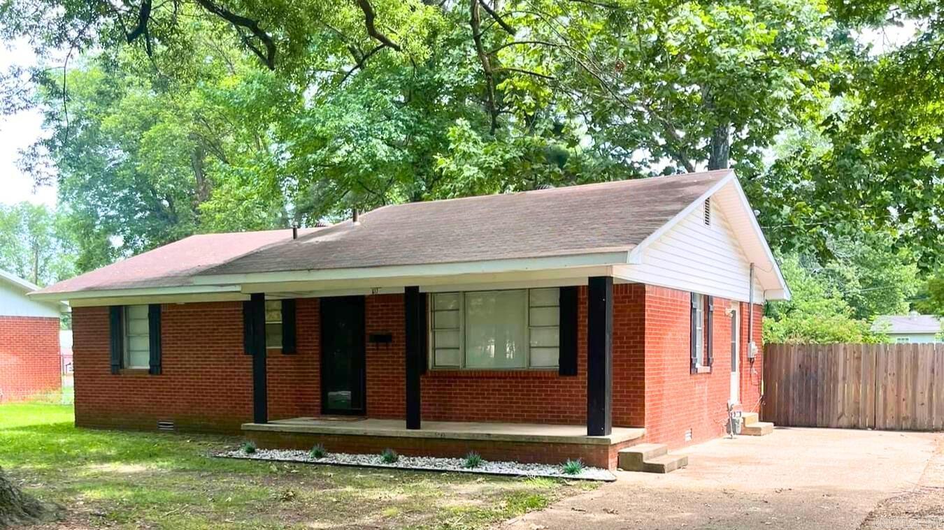 CLAYTON - Residential