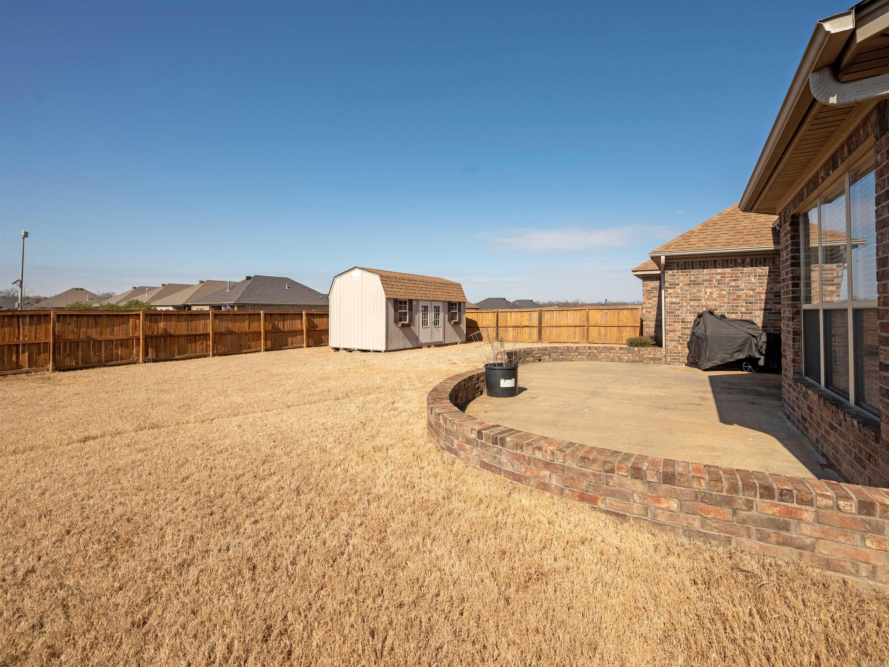 COUNTRY CLUB OF AR-QUARTERS ADDN - Residential