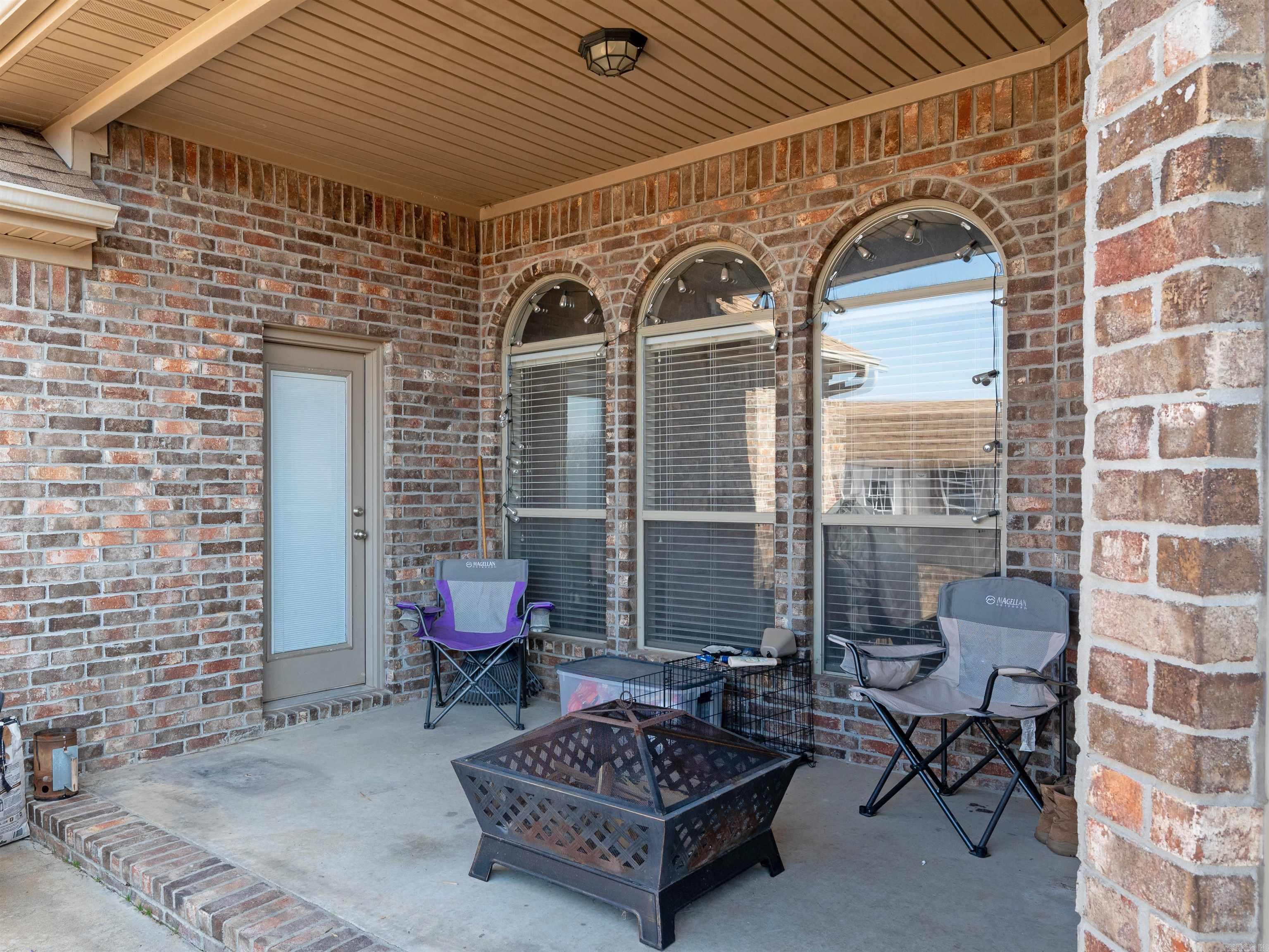 COUNTRY CLUB OF AR-QUARTERS ADDN - Residential