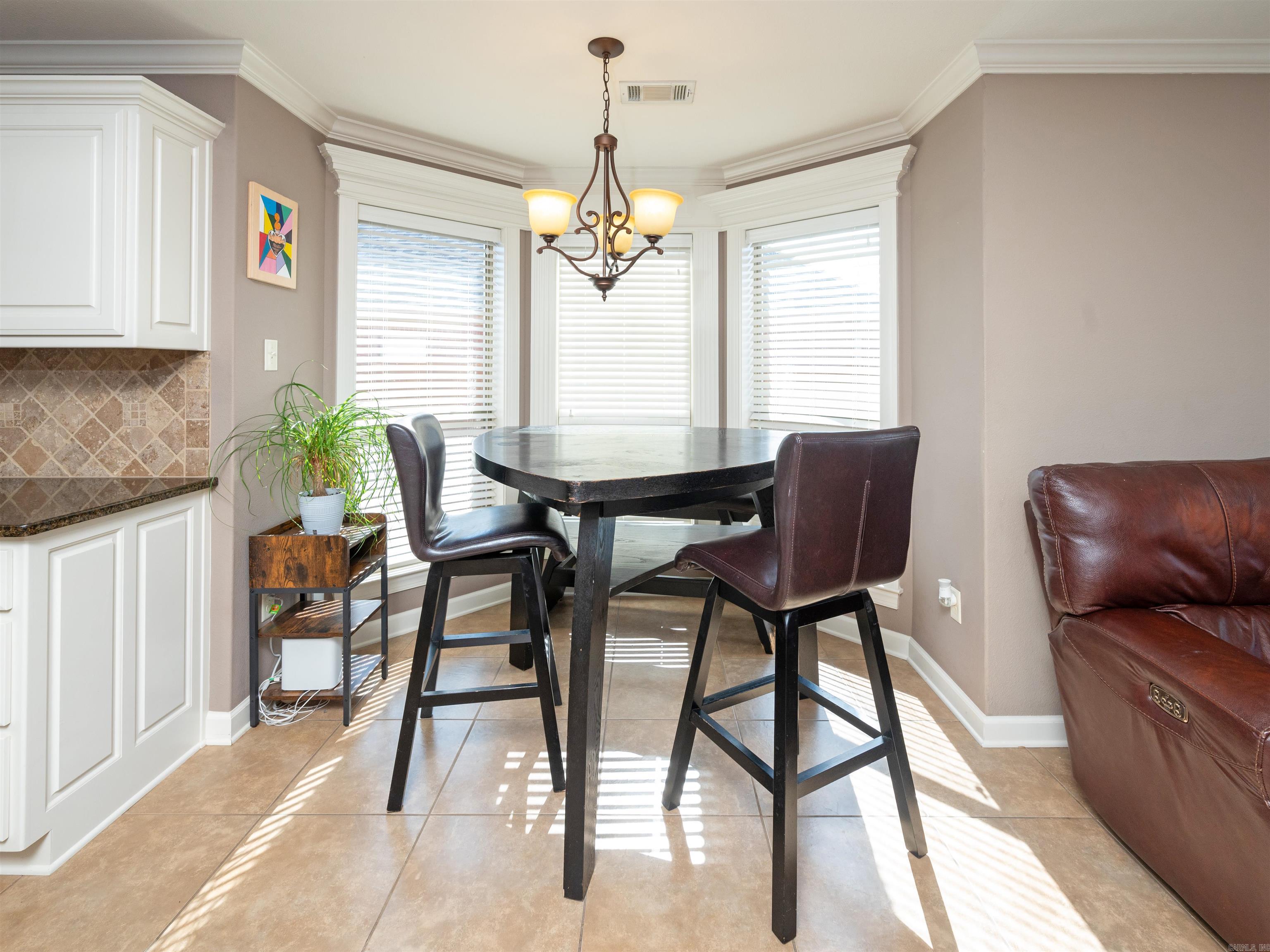 COUNTRY CLUB OF AR-QUARTERS ADDN - Residential