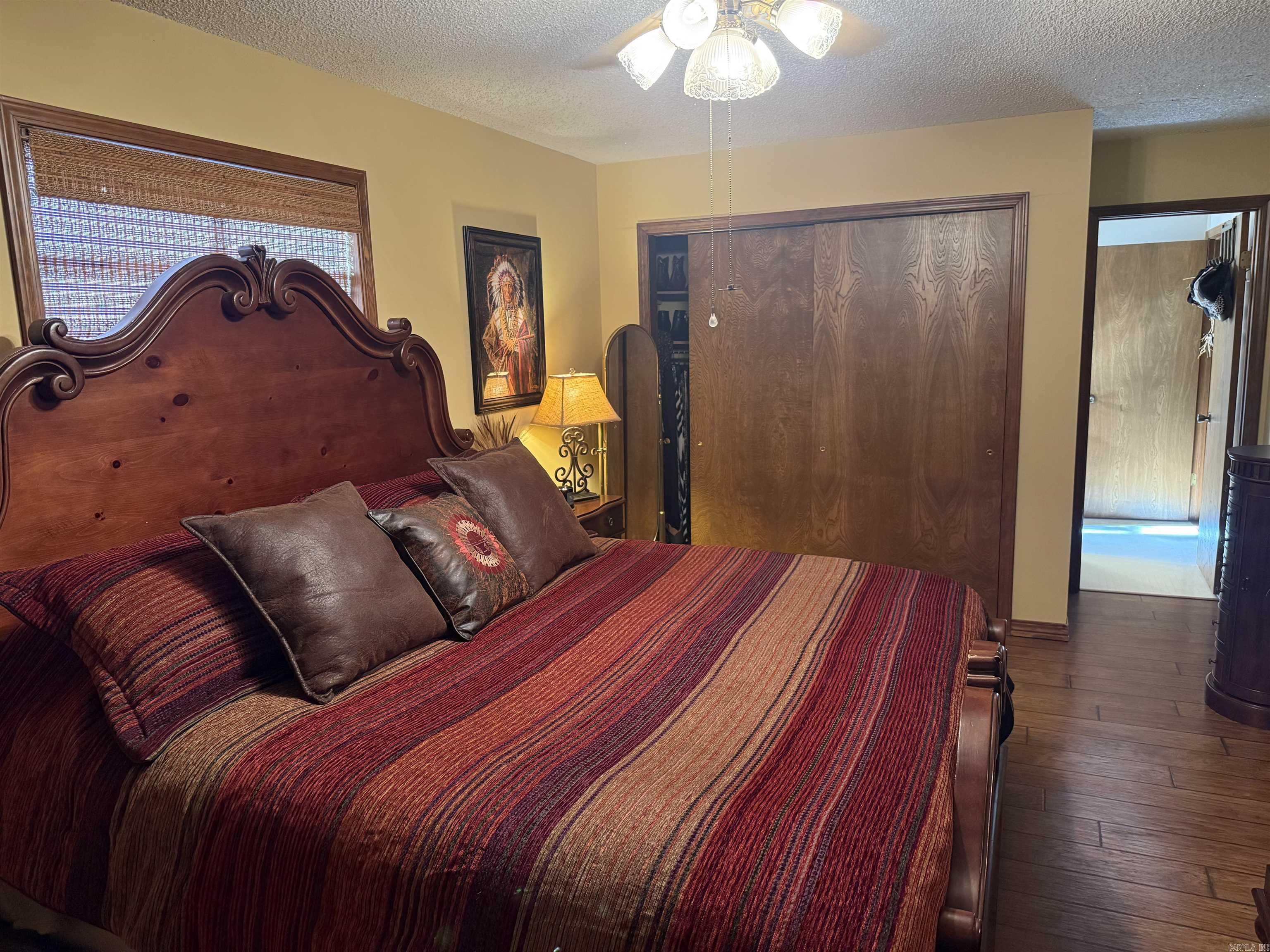 CHELSEA GLADE - Residential