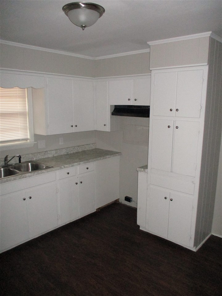 SW Gately - Residential Lease