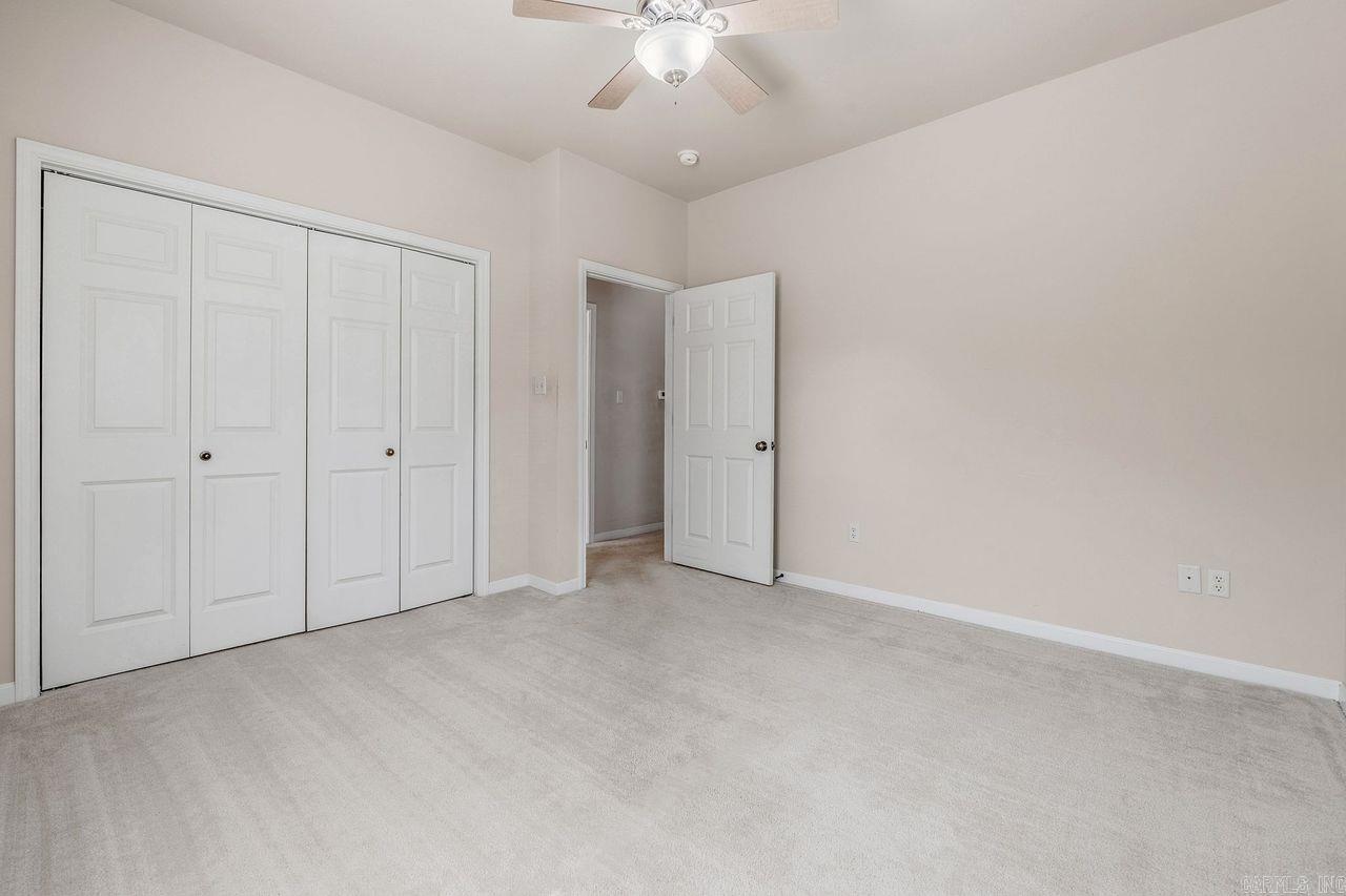 MOUNTAIN TERRACE ESTATES TOWNHOM - Residential