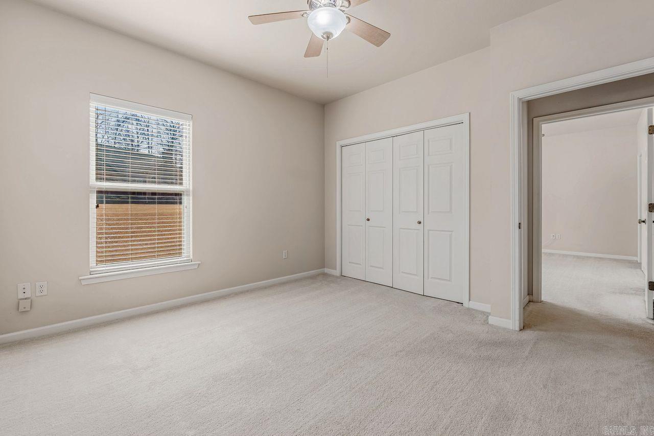 MOUNTAIN TERRACE ESTATES TOWNHOM - Residential