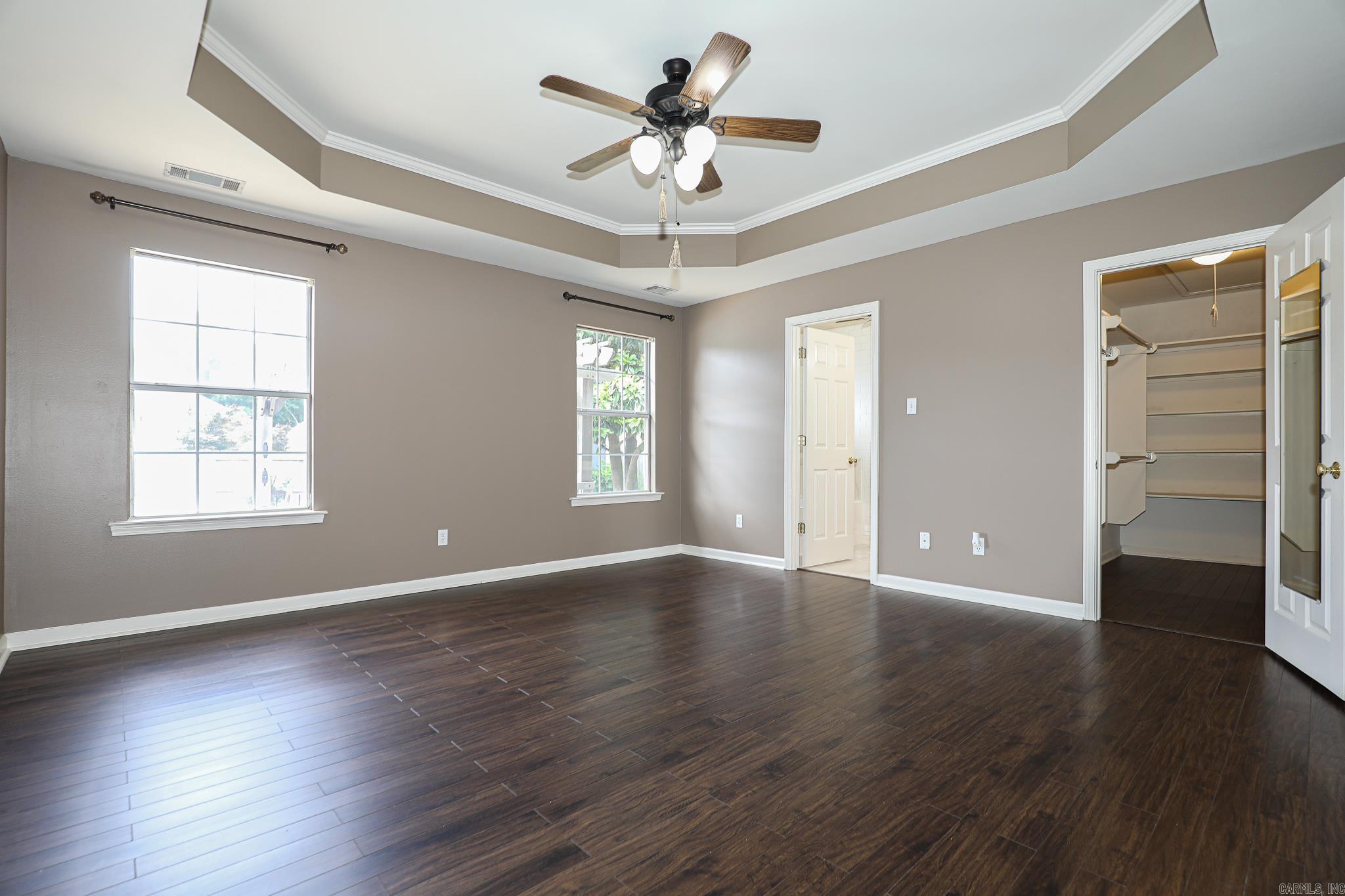 WOODLAND PARK - Residential