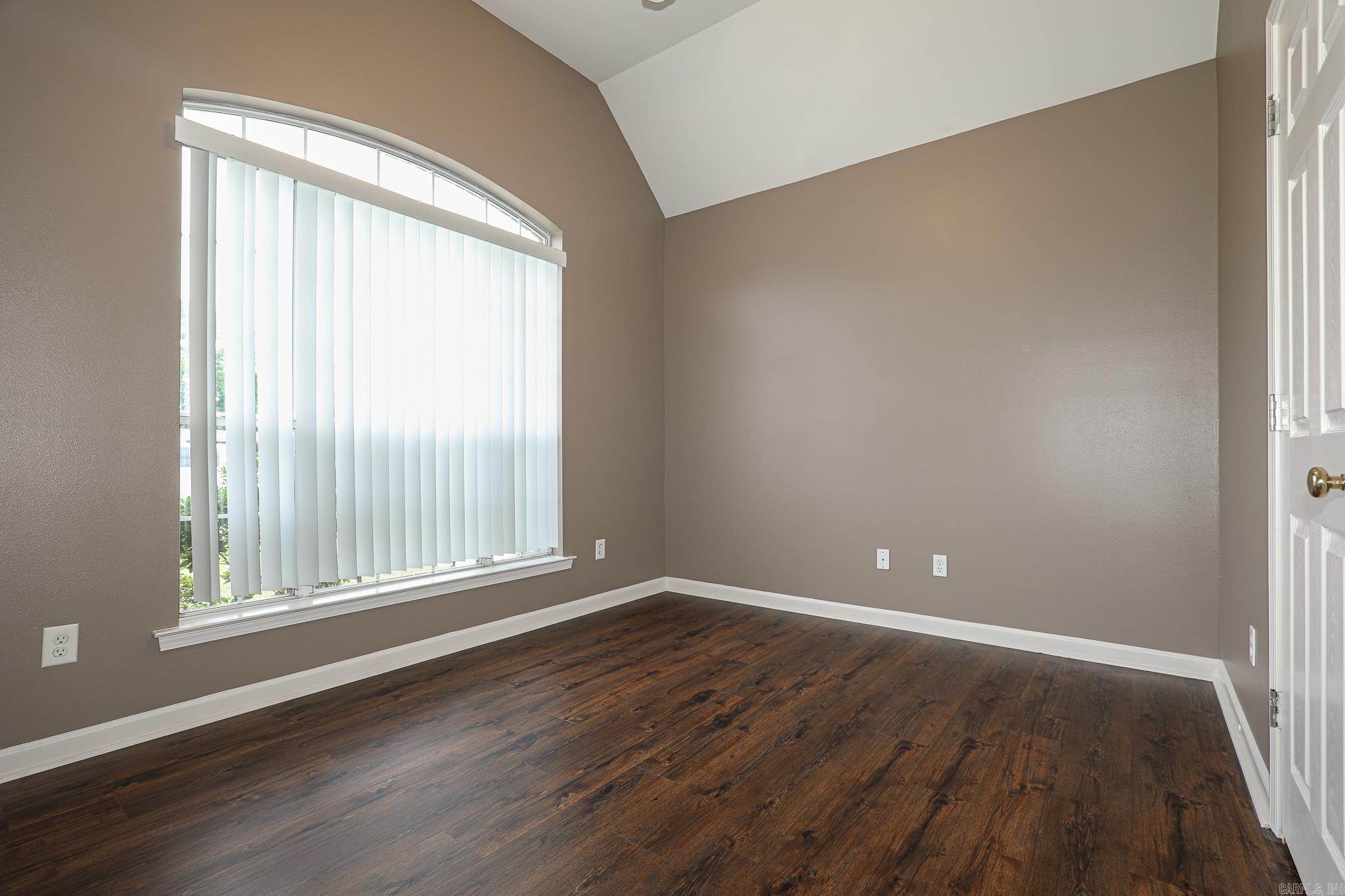 WOODLAND PARK - Residential