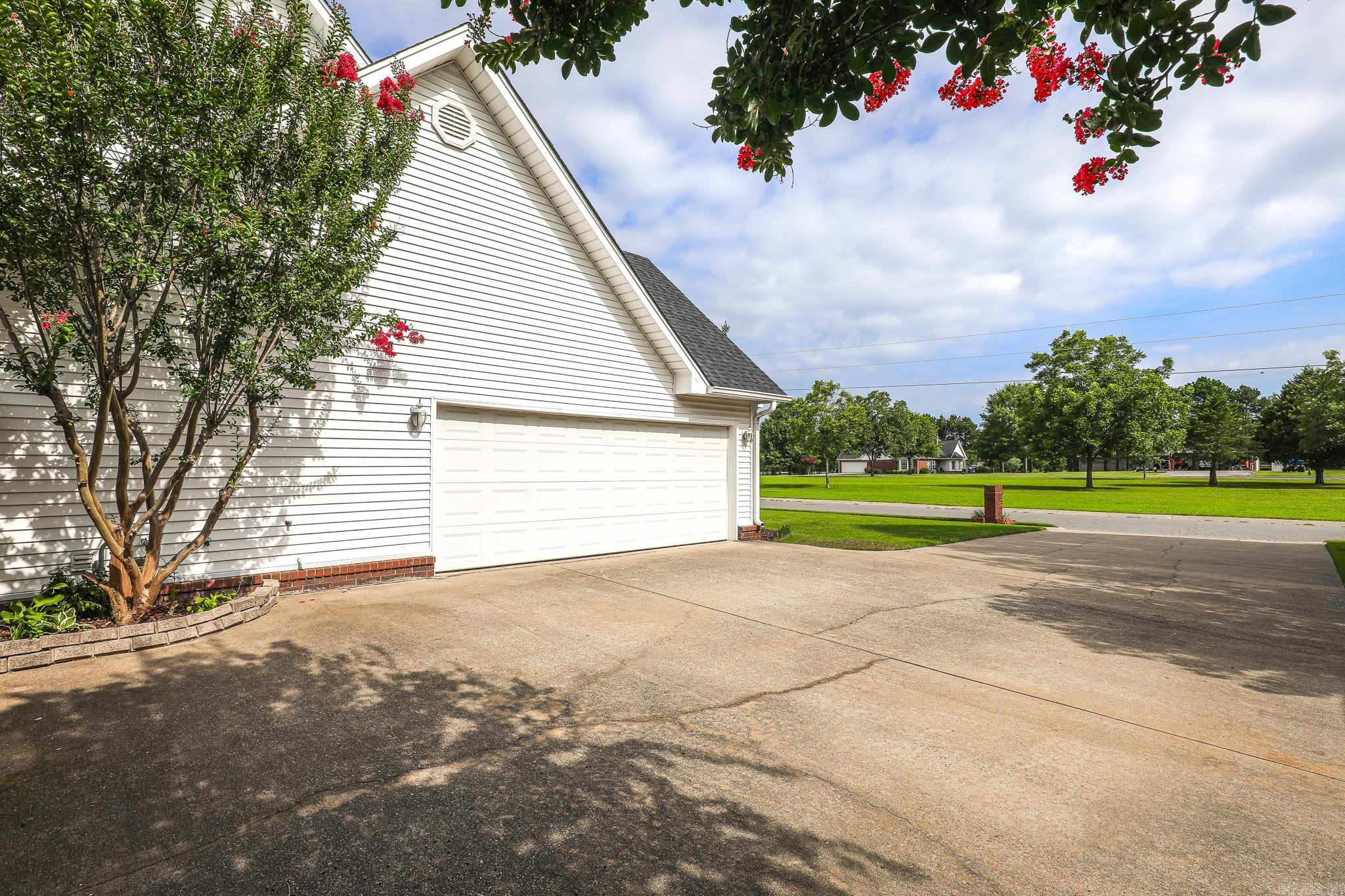 WOODLAND PARK - Residential