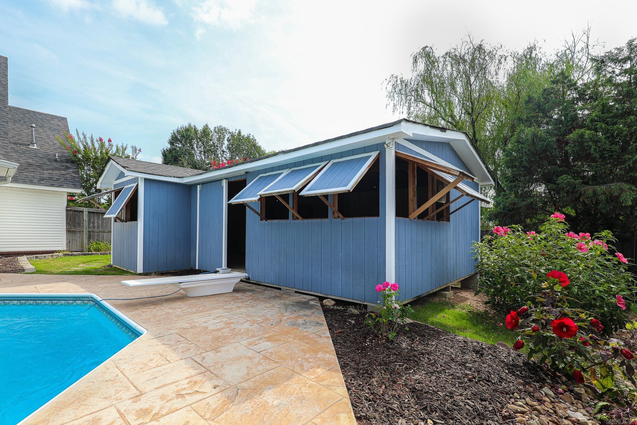 WOODLAND PARK - Residential