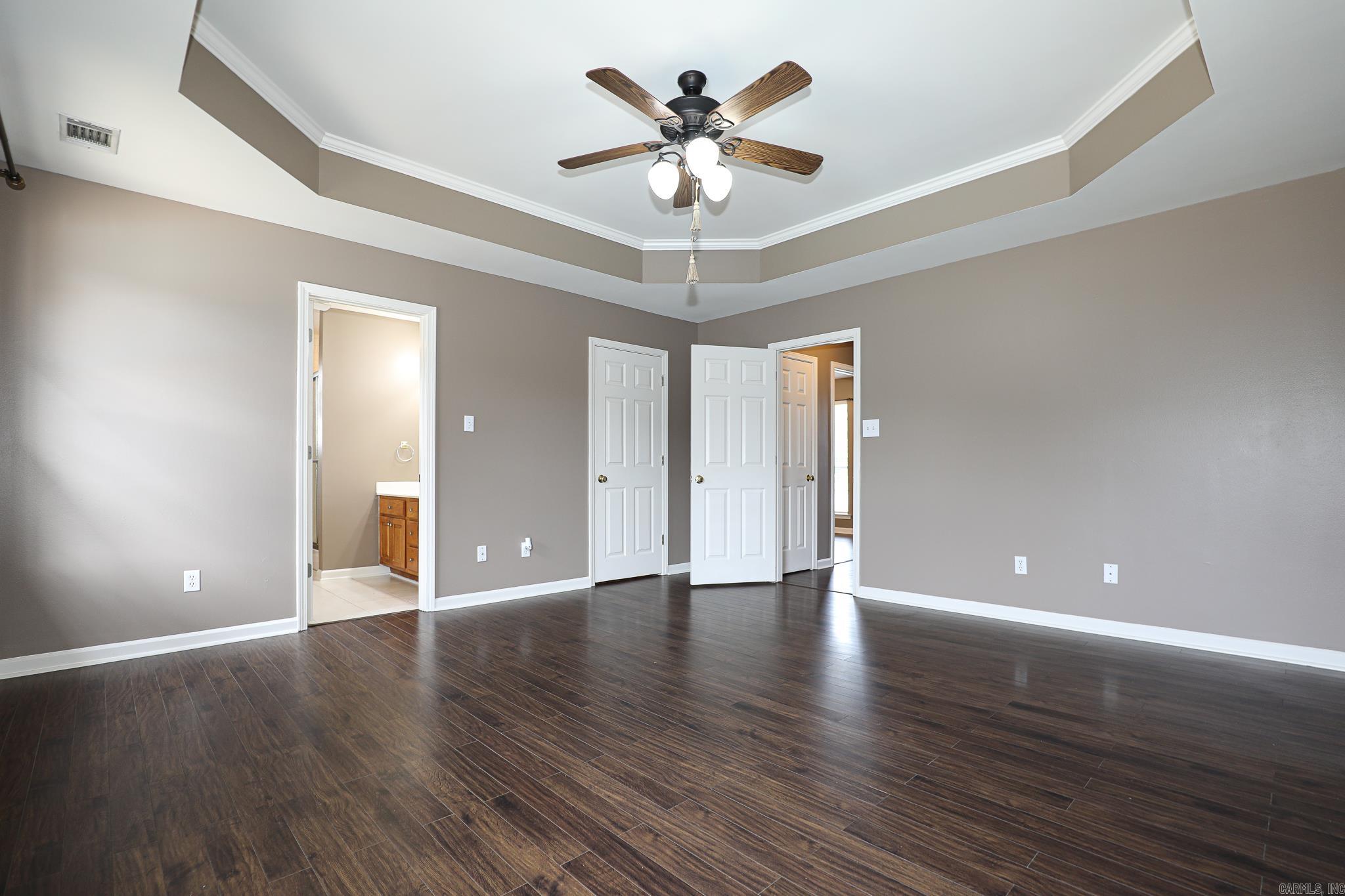 WOODLAND PARK - Residential