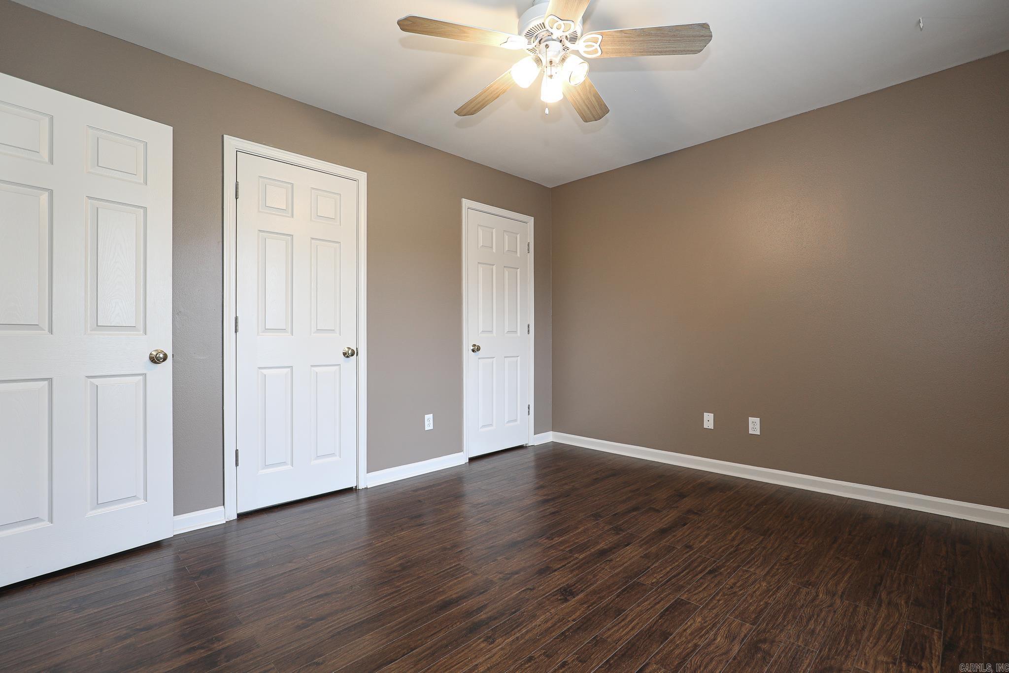 WOODLAND PARK - Residential