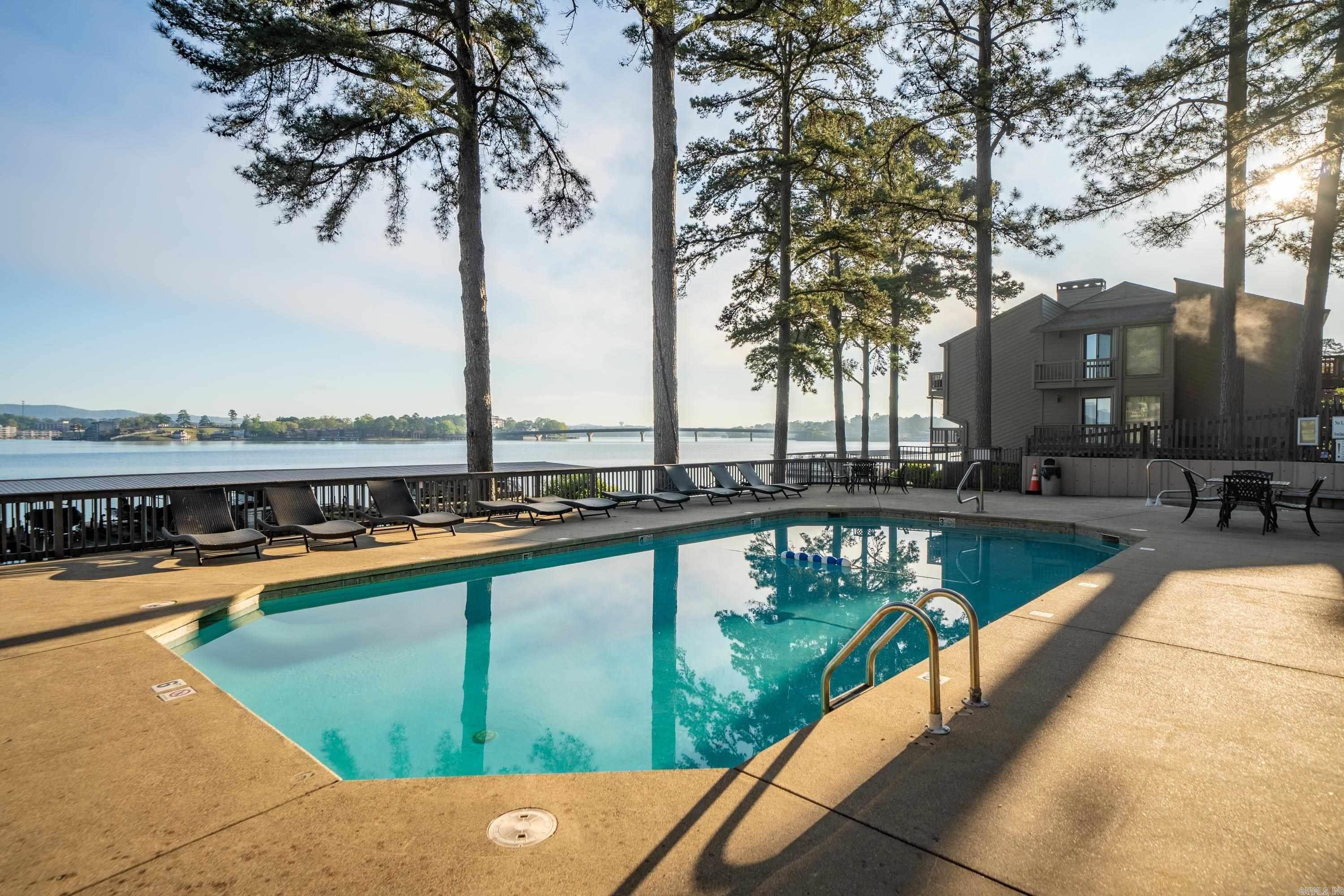 SOUTH SHORE HPR - Residential