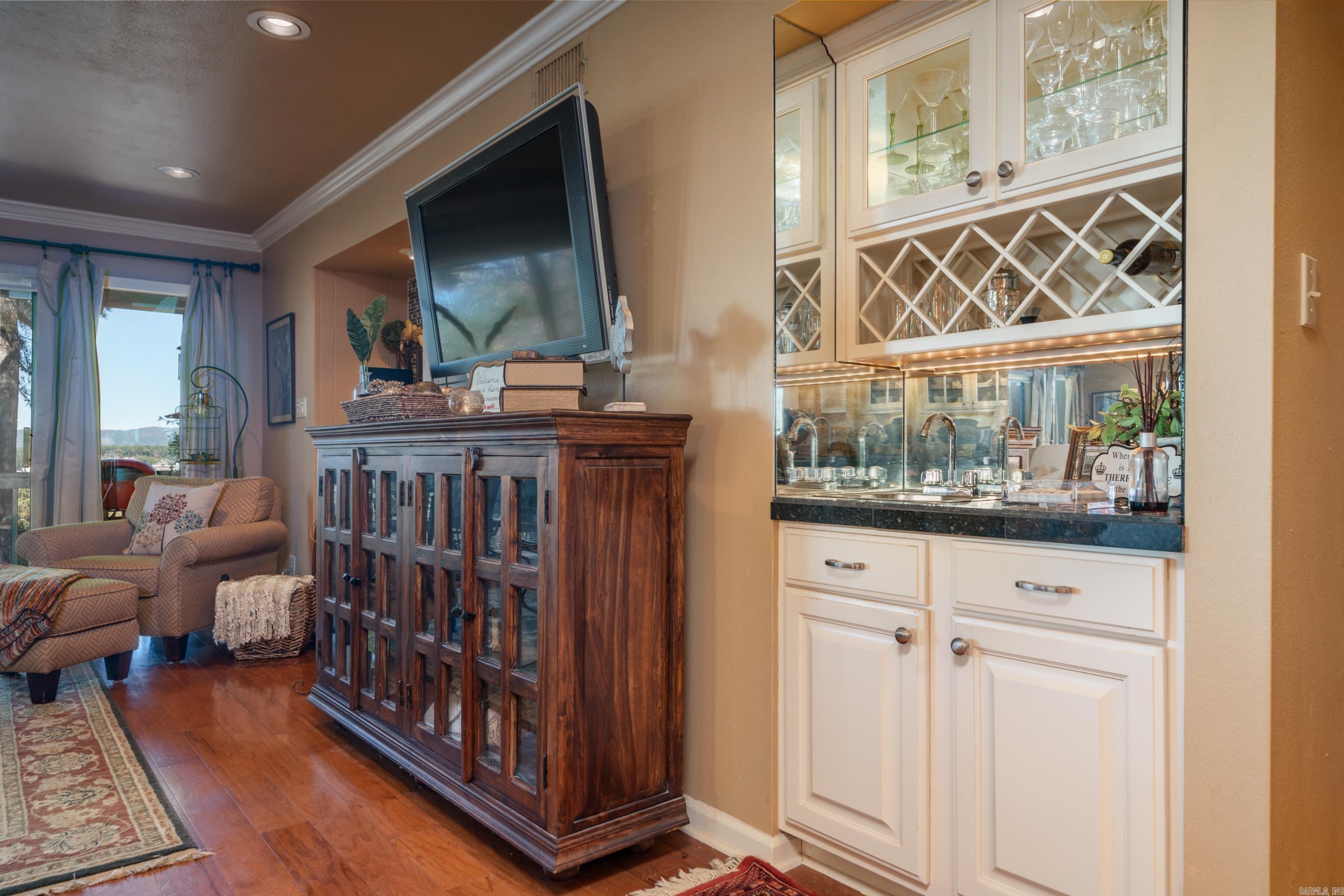 SOUTH SHORE HPR - Residential