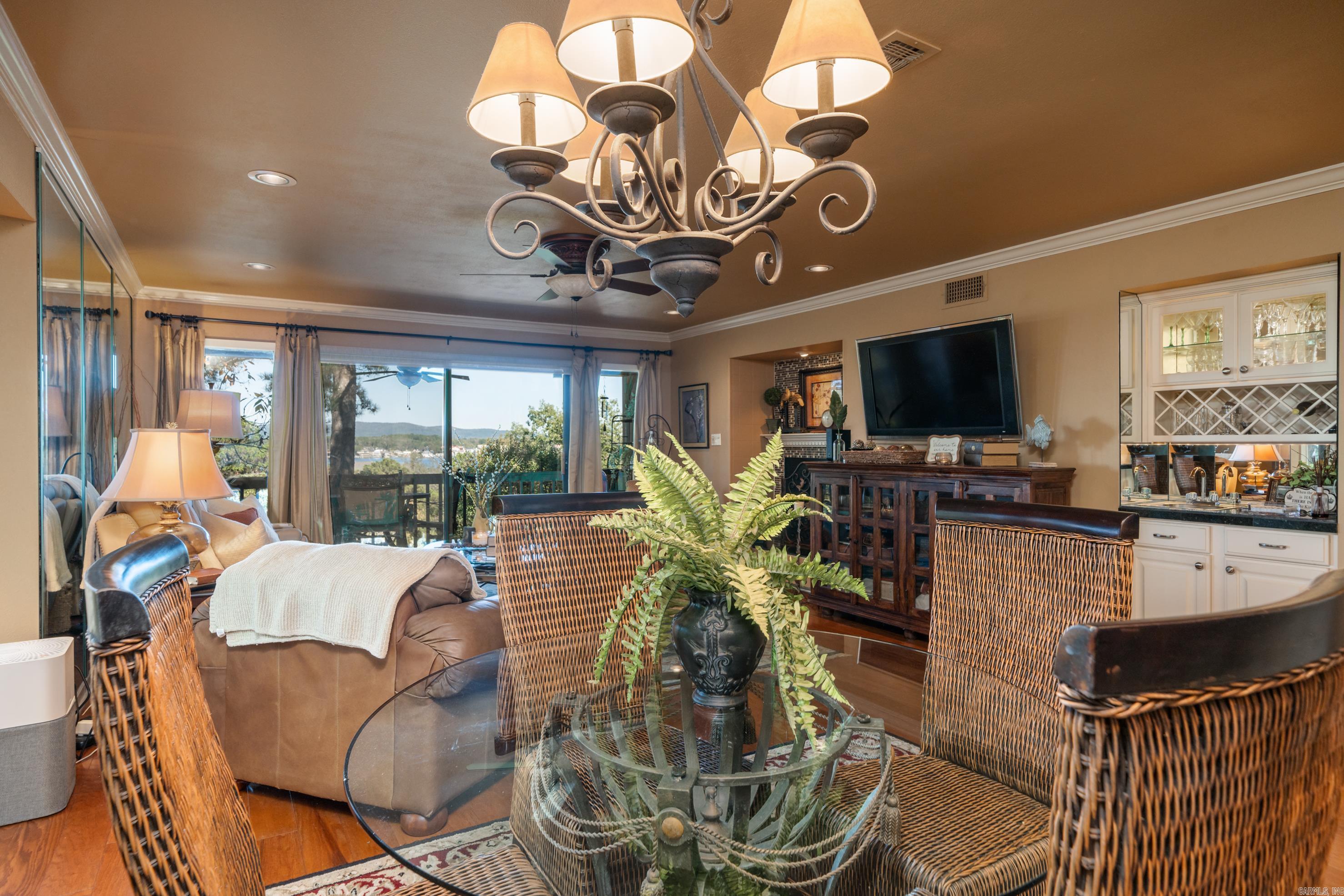 SOUTH SHORE HPR - Residential