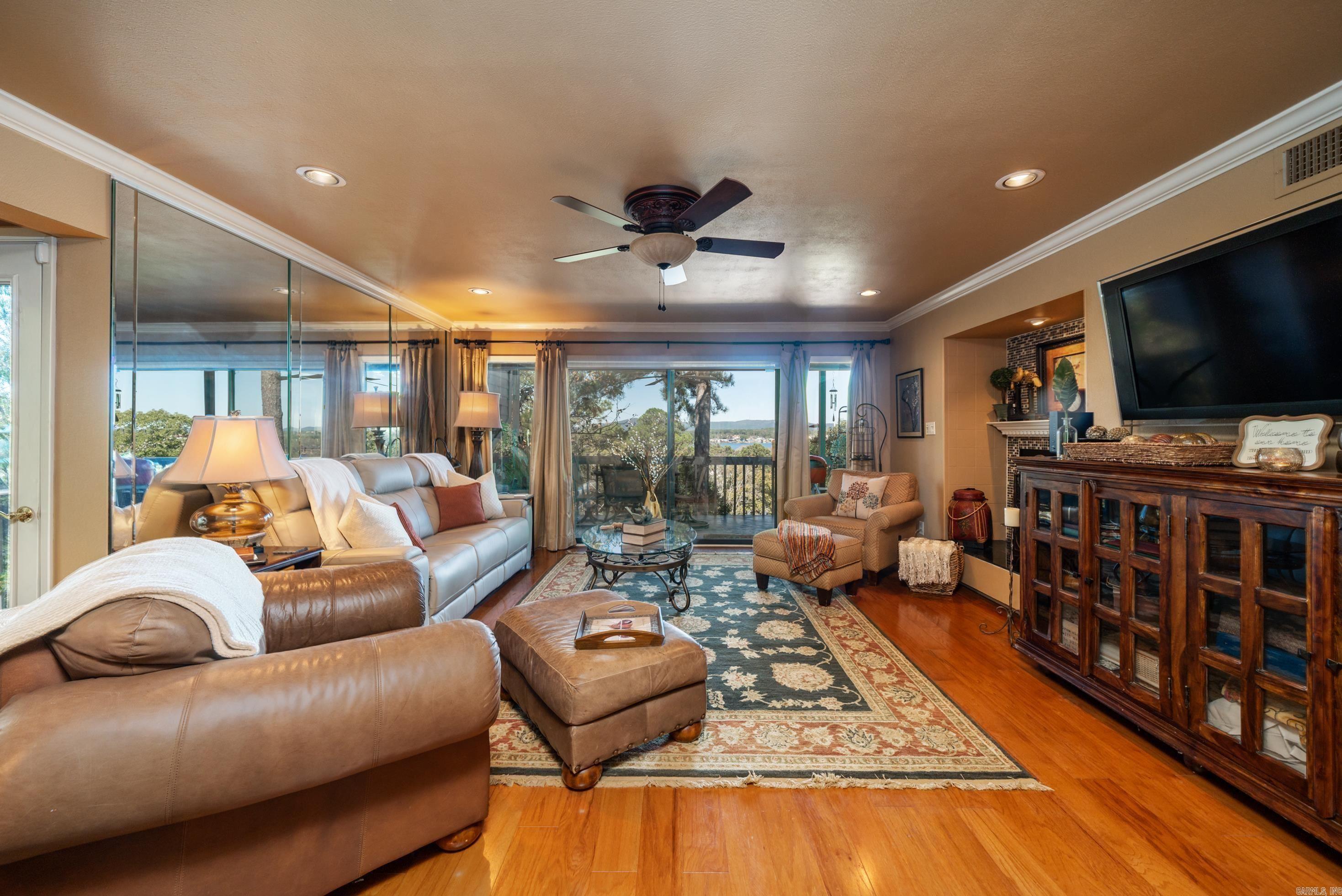 SOUTH SHORE HPR - Residential