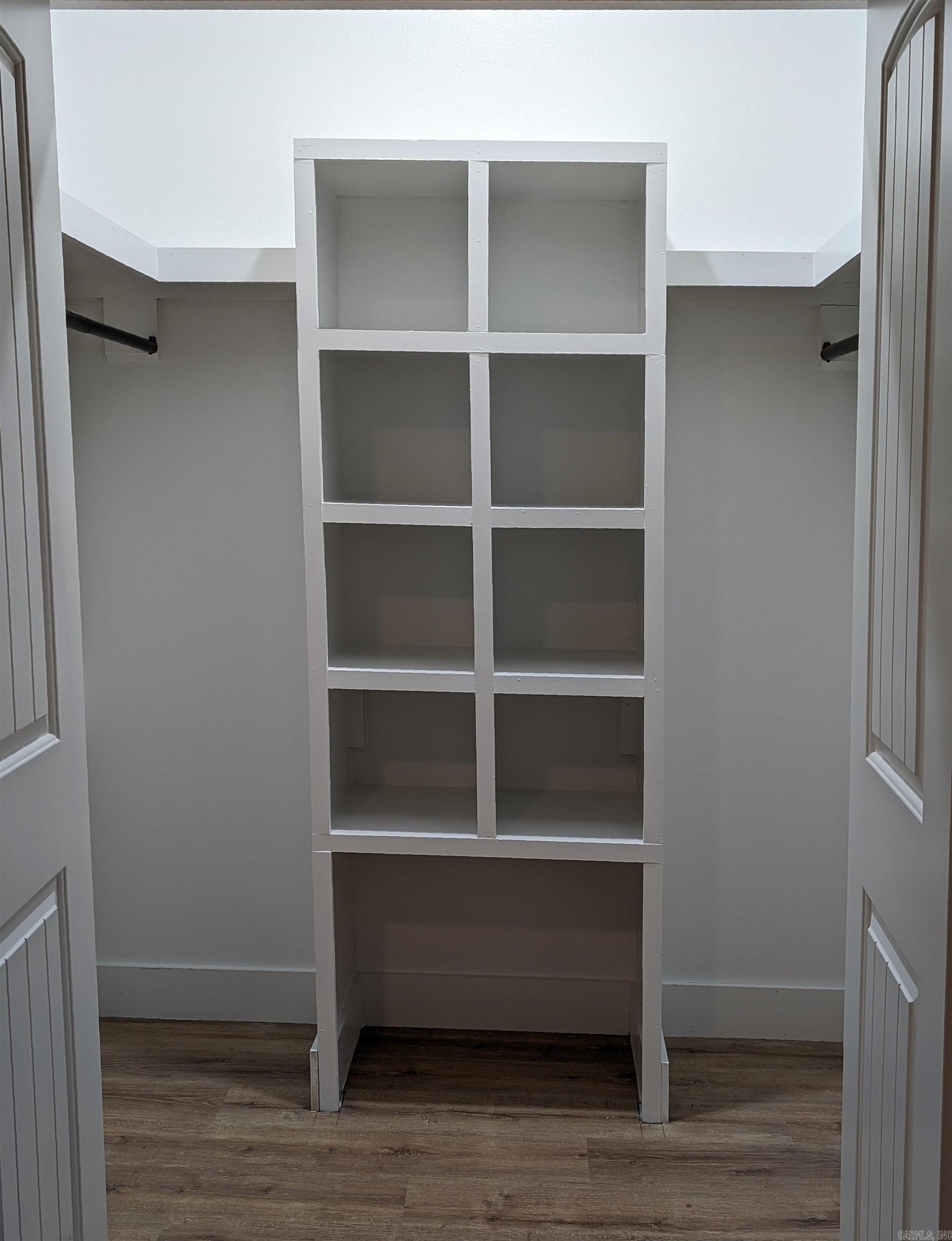 OT HICKS & REYNOLDS - Residential