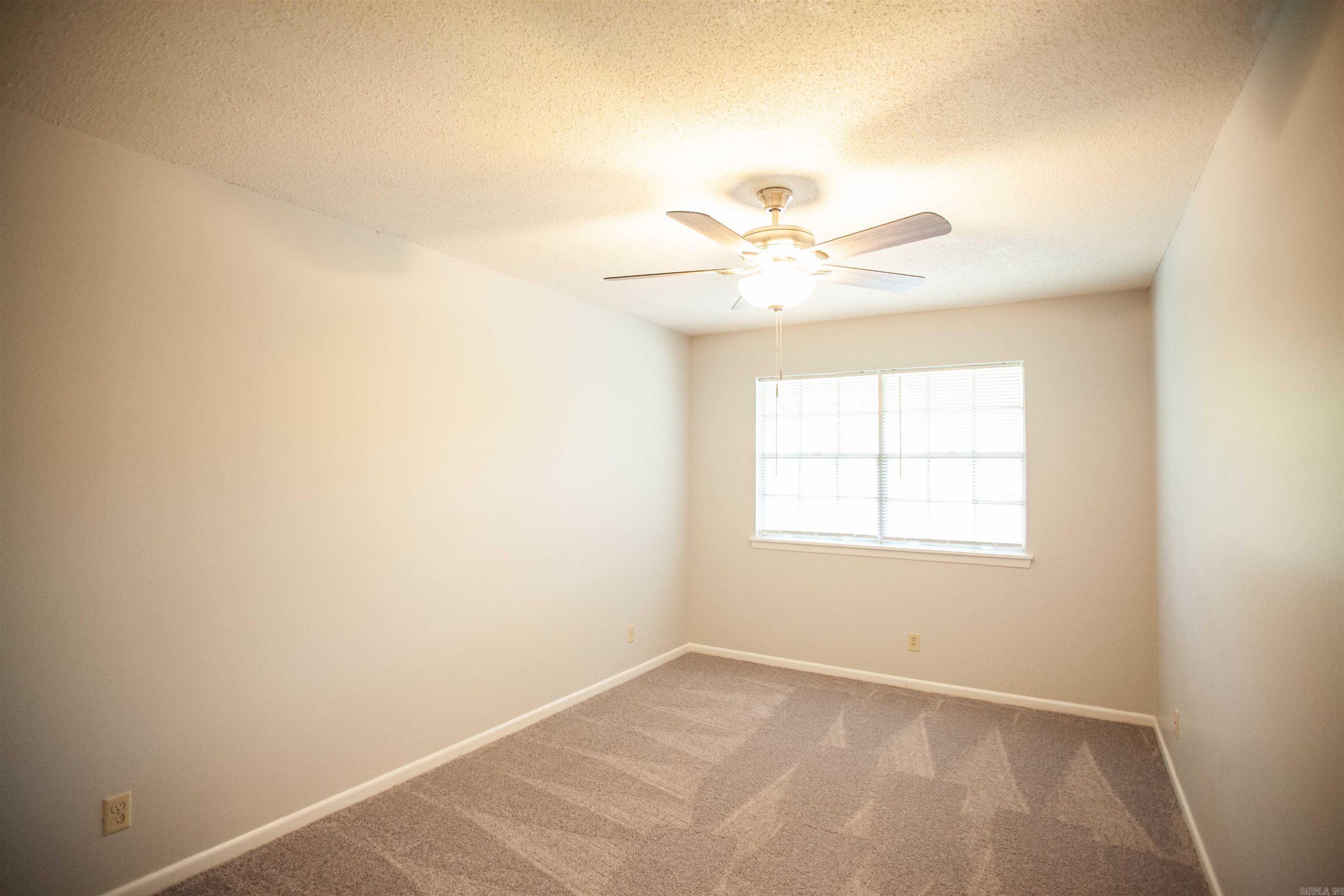 Country Club Park - Residential Lease