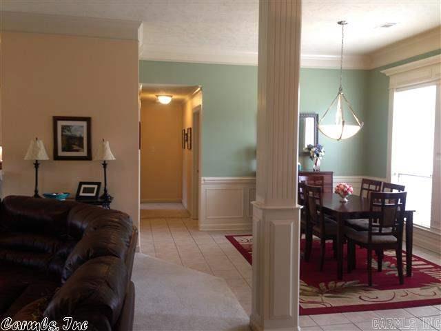 COUNTRY CLUB OF ARK THE - Residential Lease