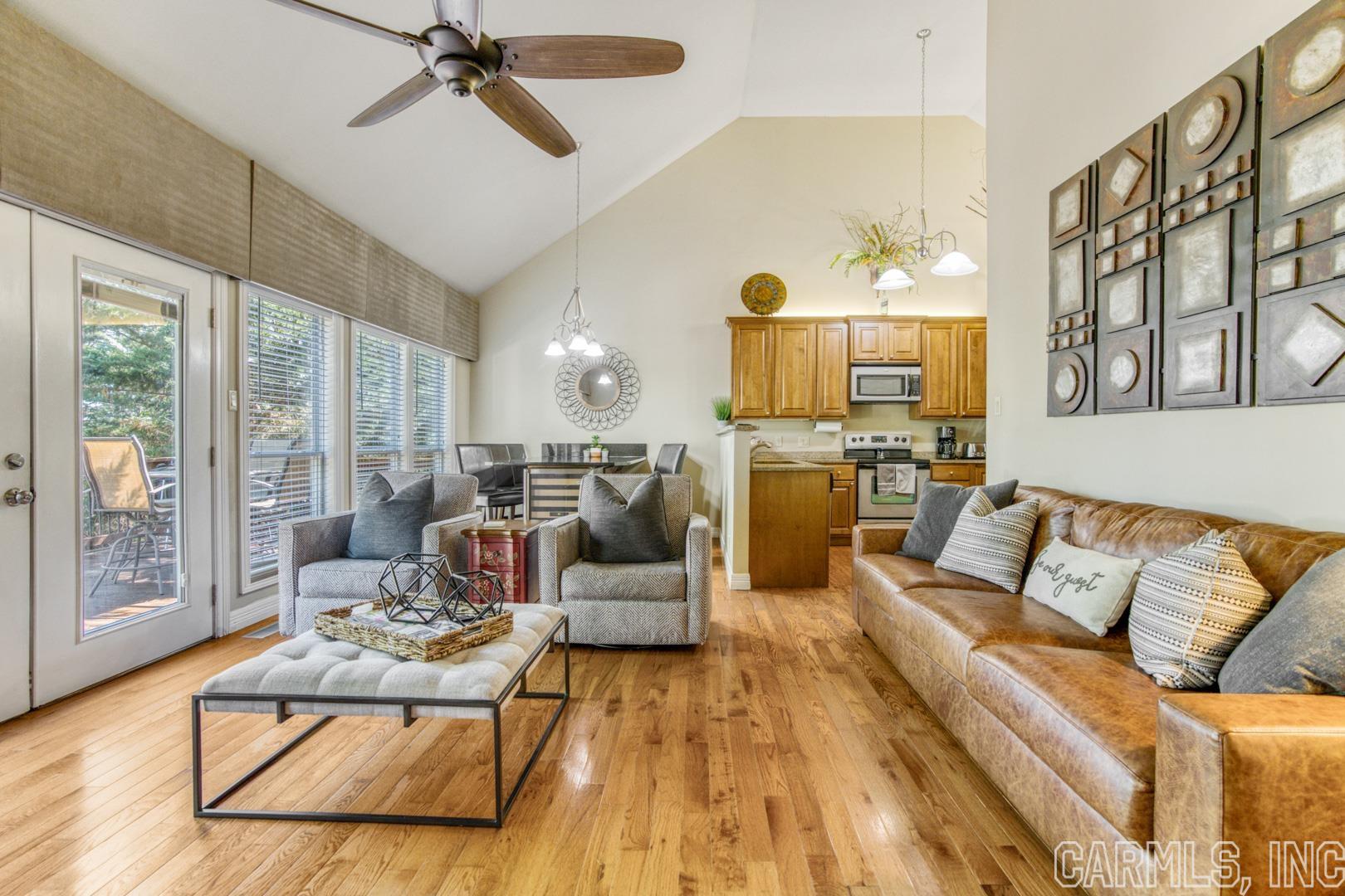 MOUNTAIN RANCH - Residential