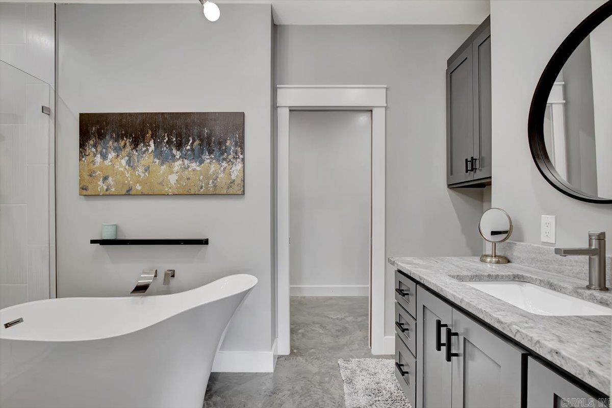 WATERS EDGE - Residential