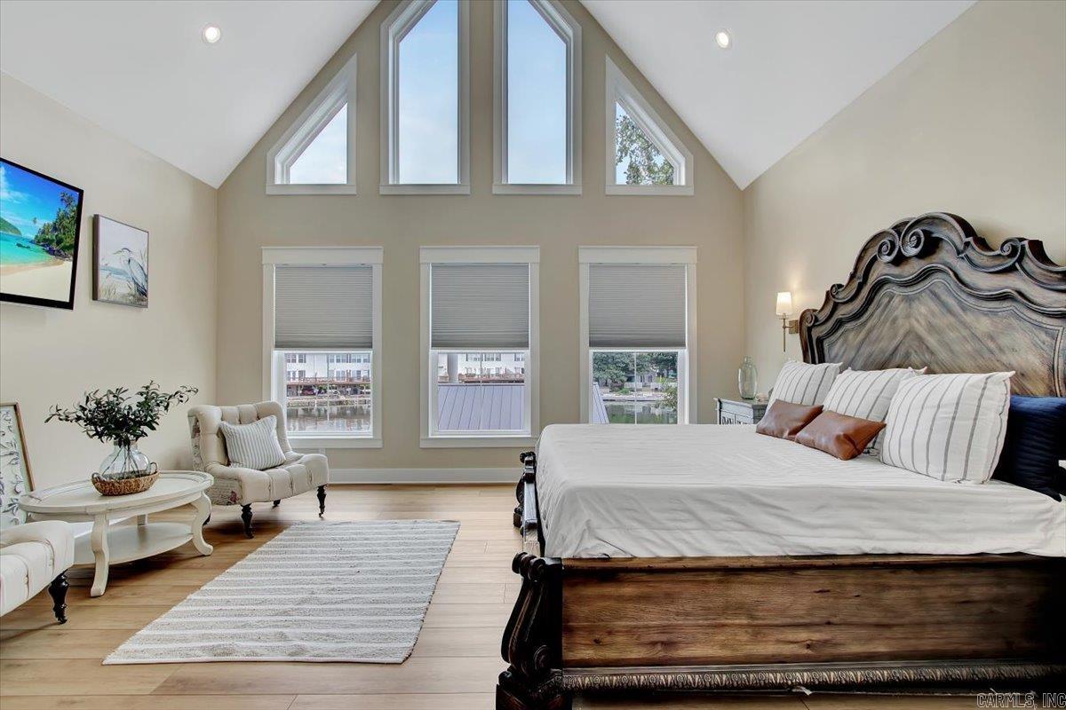 WATERS EDGE - Residential