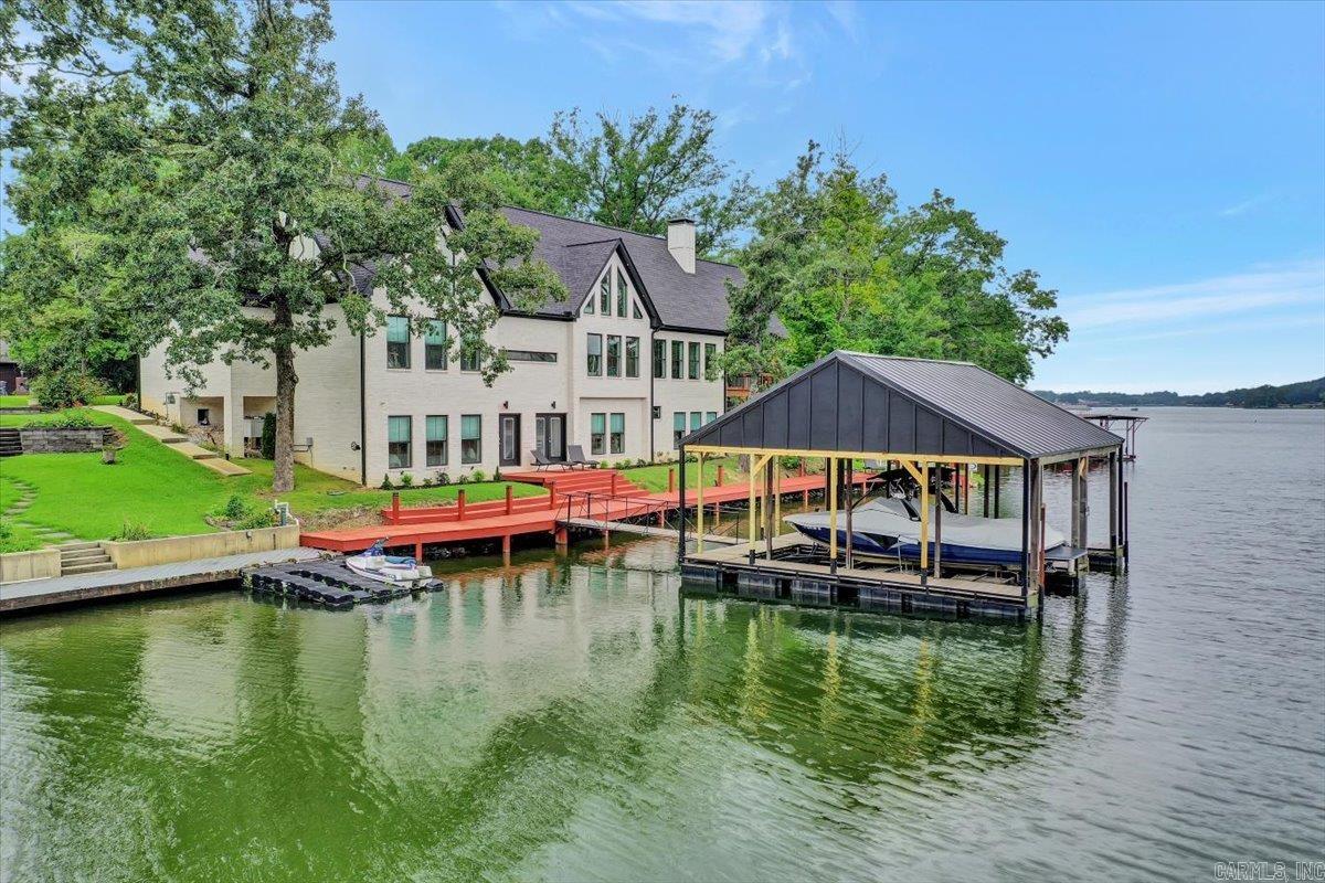 WATERS EDGE - Residential