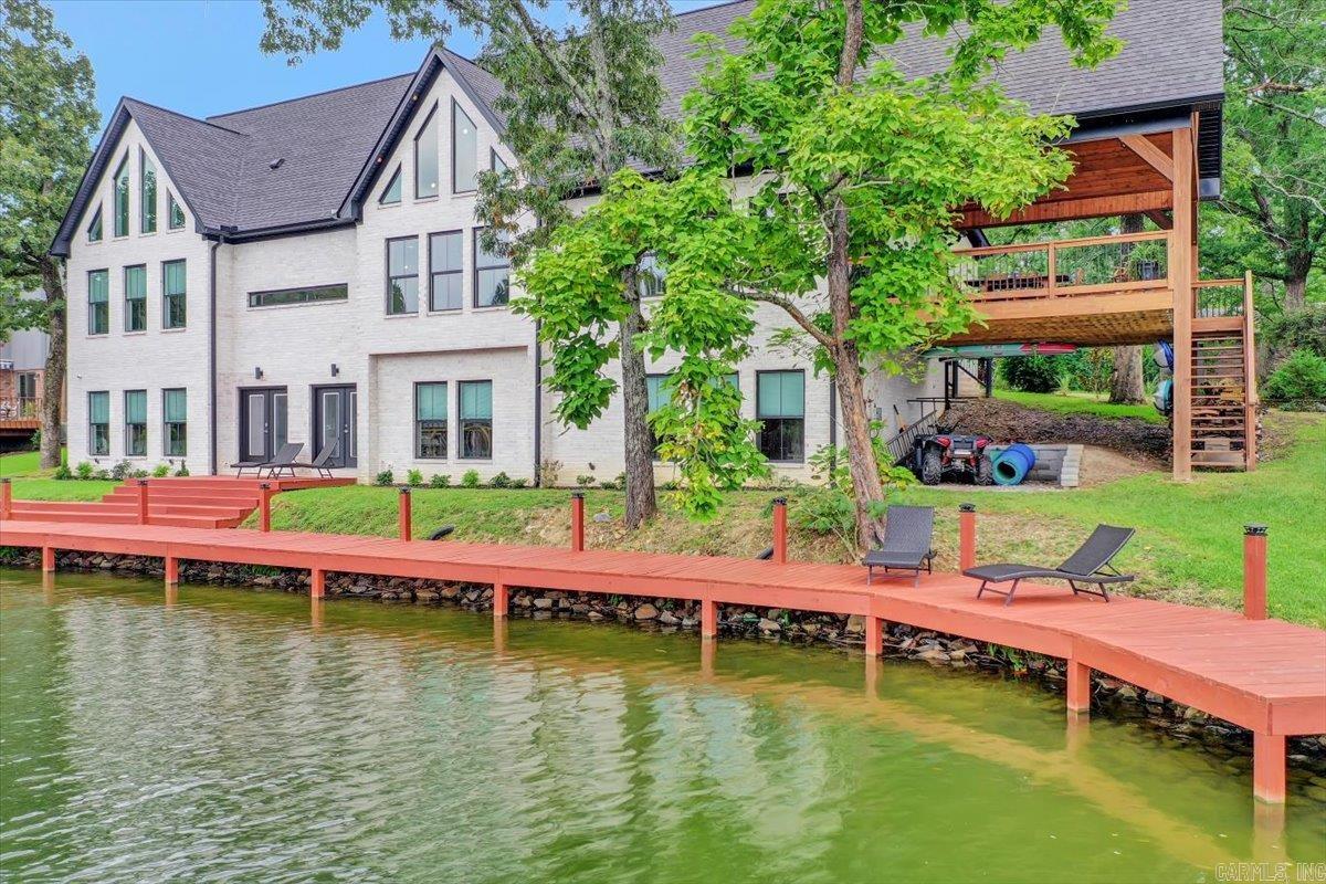 WATERS EDGE - Residential