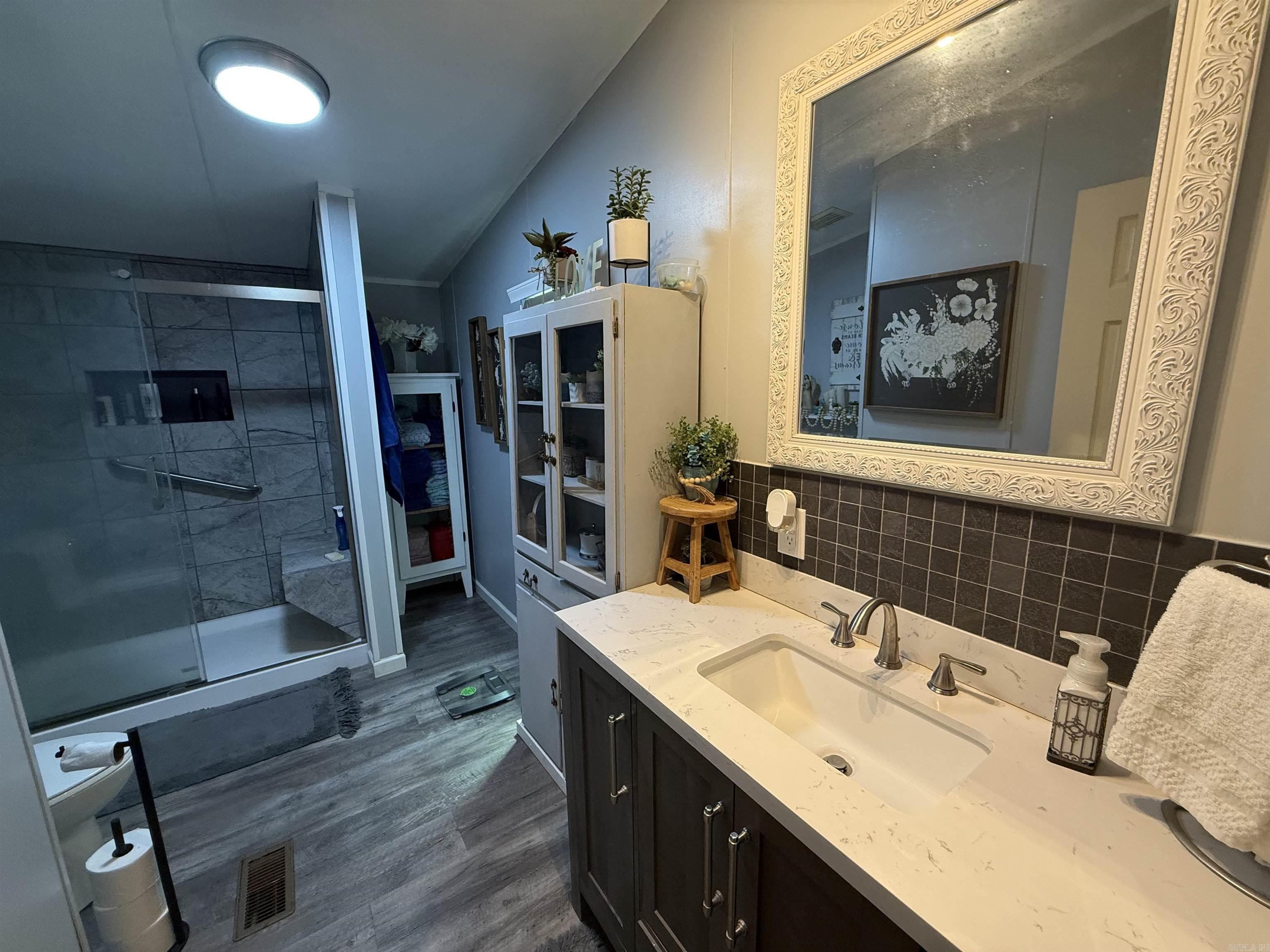 HUNTER ORIGINAL - Residential