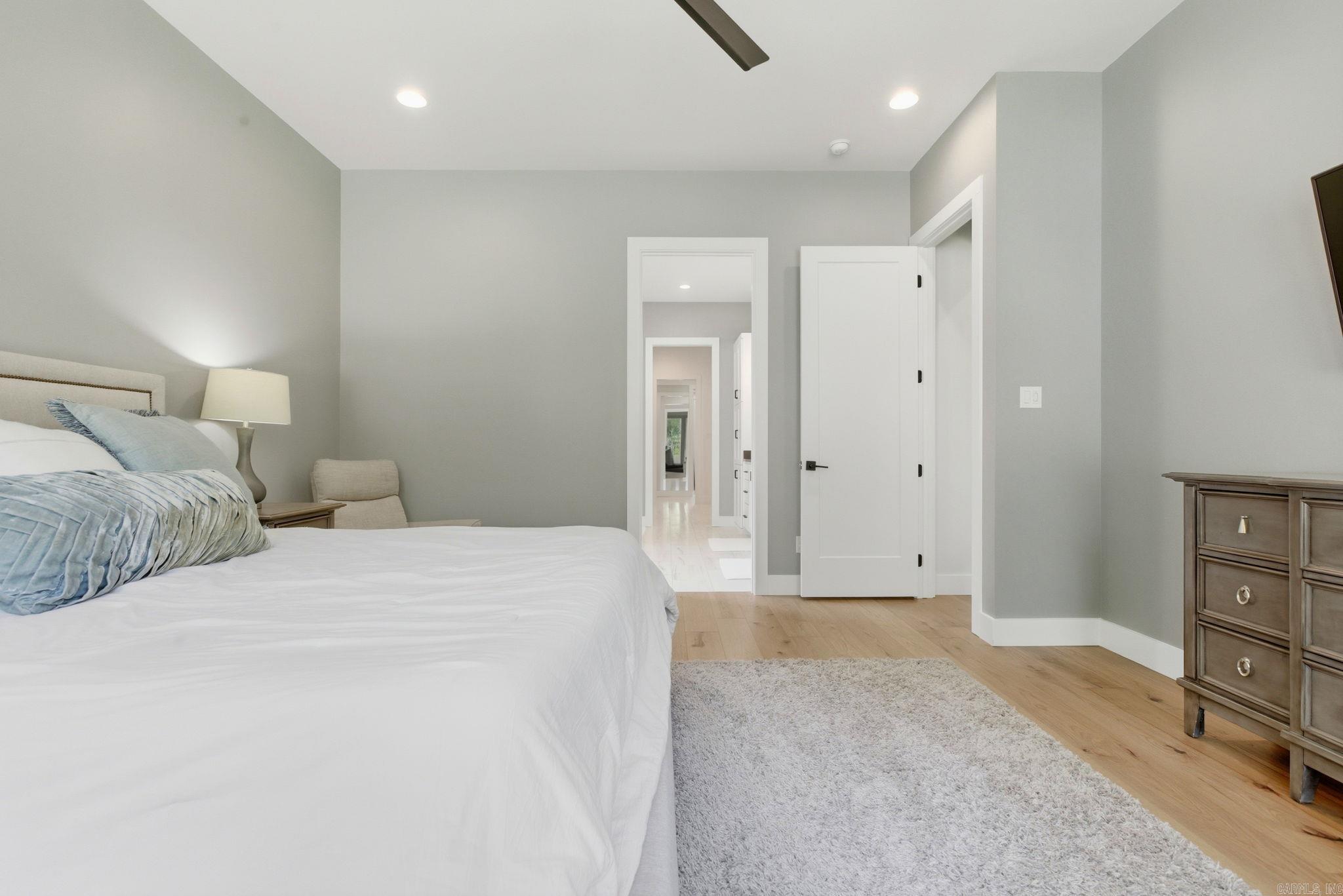 CHENAL VALLEY "FALSTONE COURT" - Residential