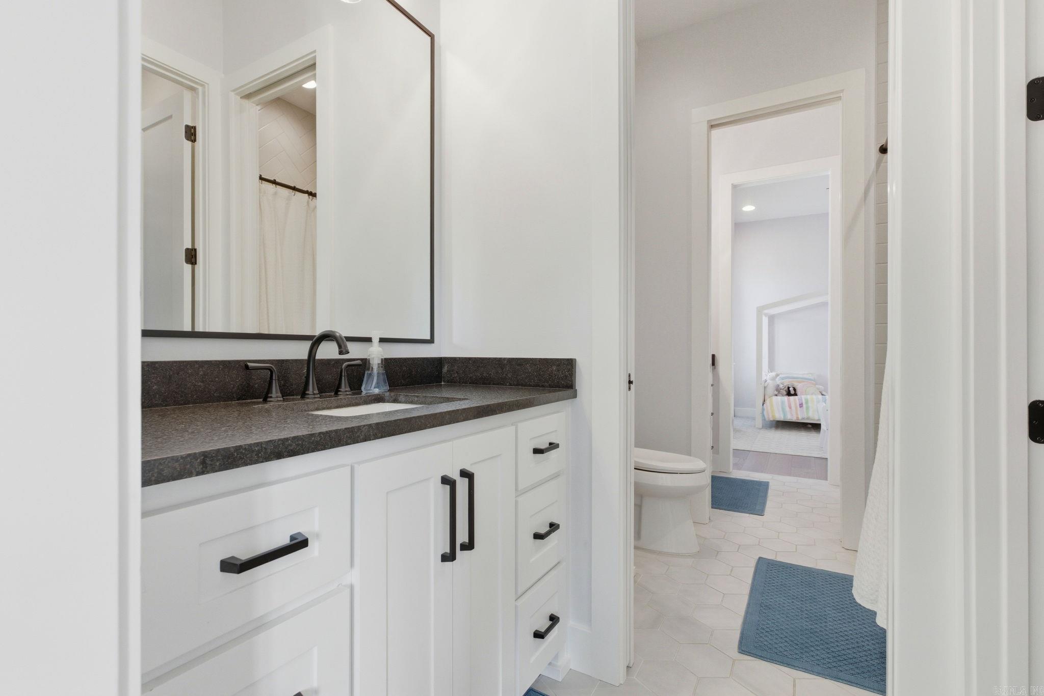 CHENAL VALLEY "FALSTONE COURT" - Residential