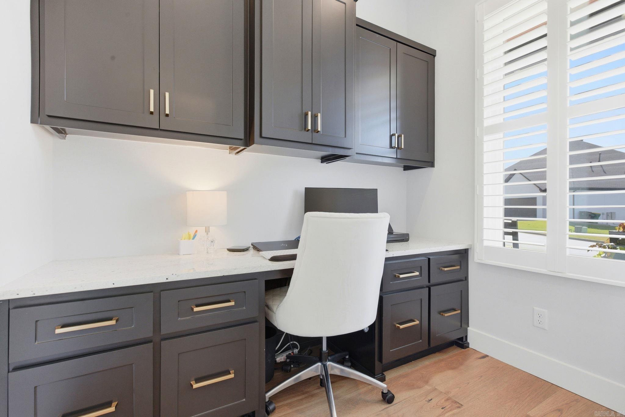 CHENAL VALLEY "FALSTONE COURT" - Residential