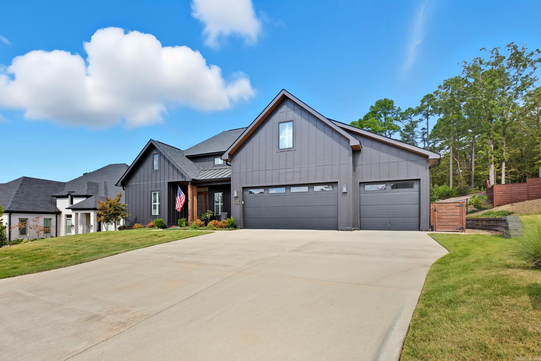CHENAL VALLEY "FALSTONE COURT" - Residential