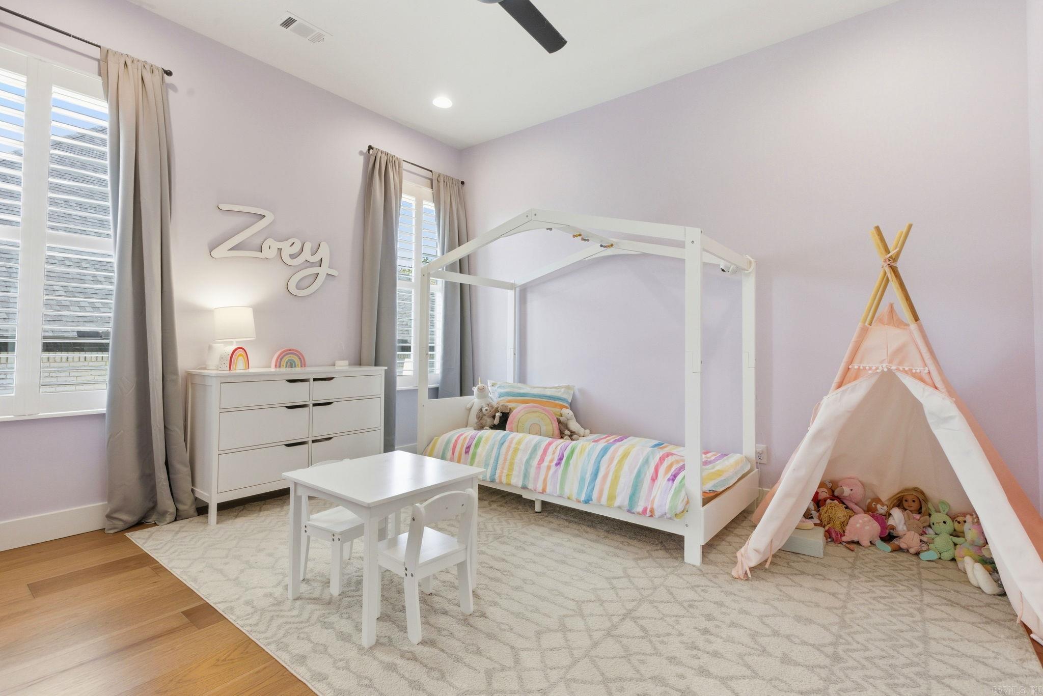 CHENAL VALLEY "FALSTONE COURT" - Residential