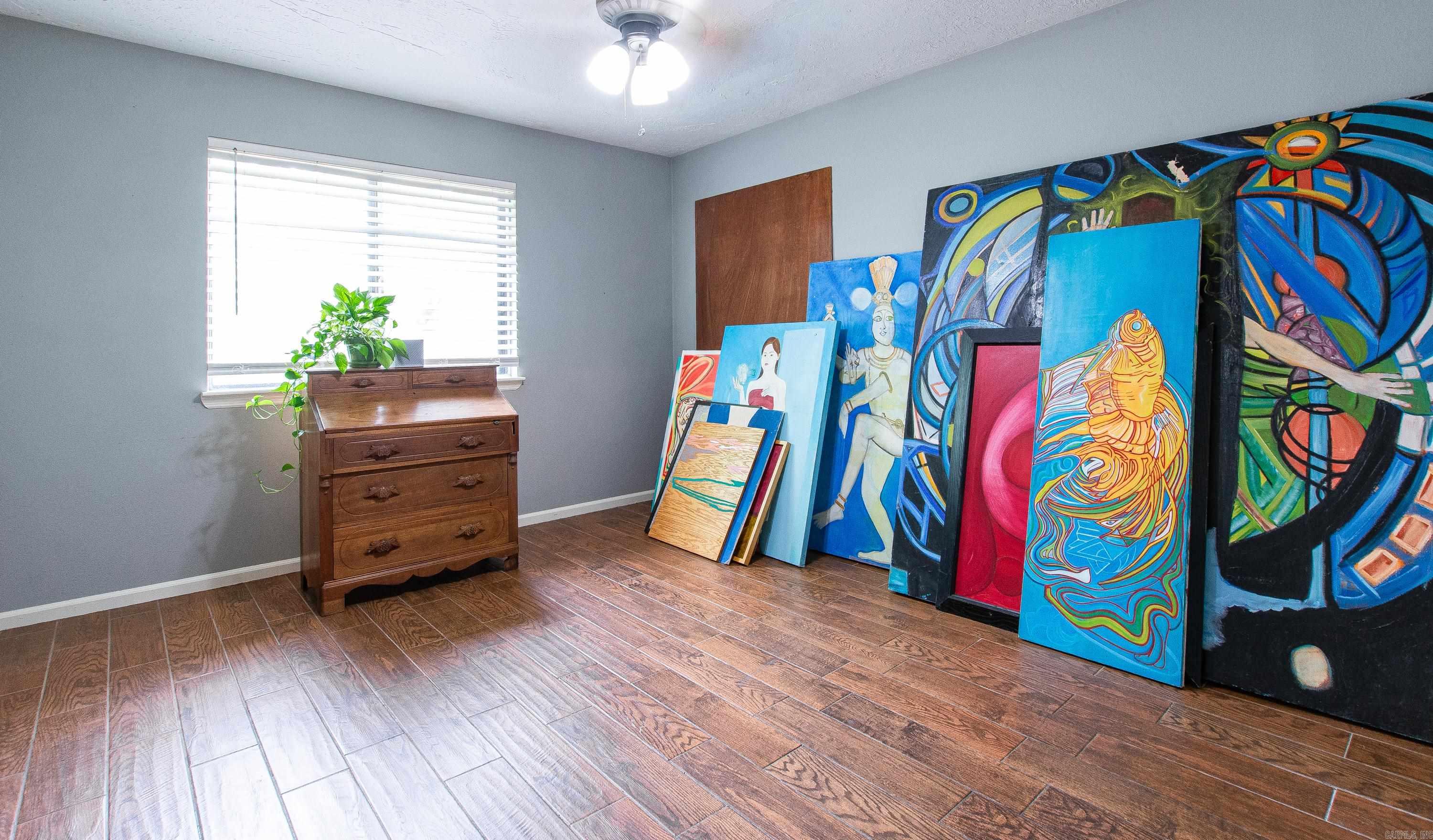 Pleasant Tree 1st - Residential