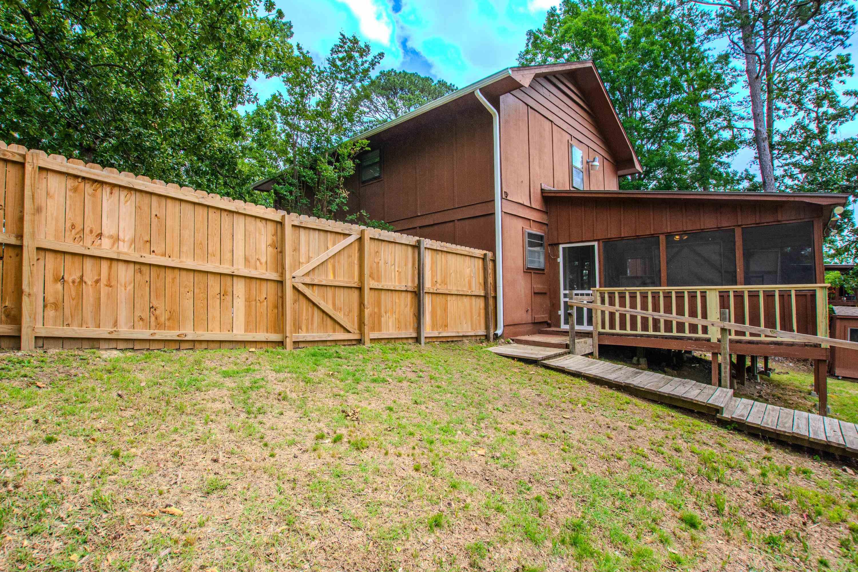 Pleasant Tree 1st - Residential