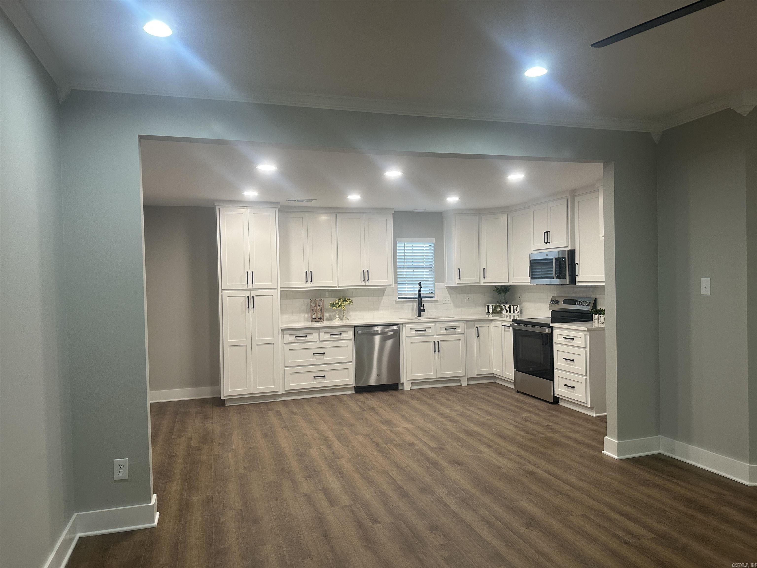 Crestwood Phase IB - Residential
